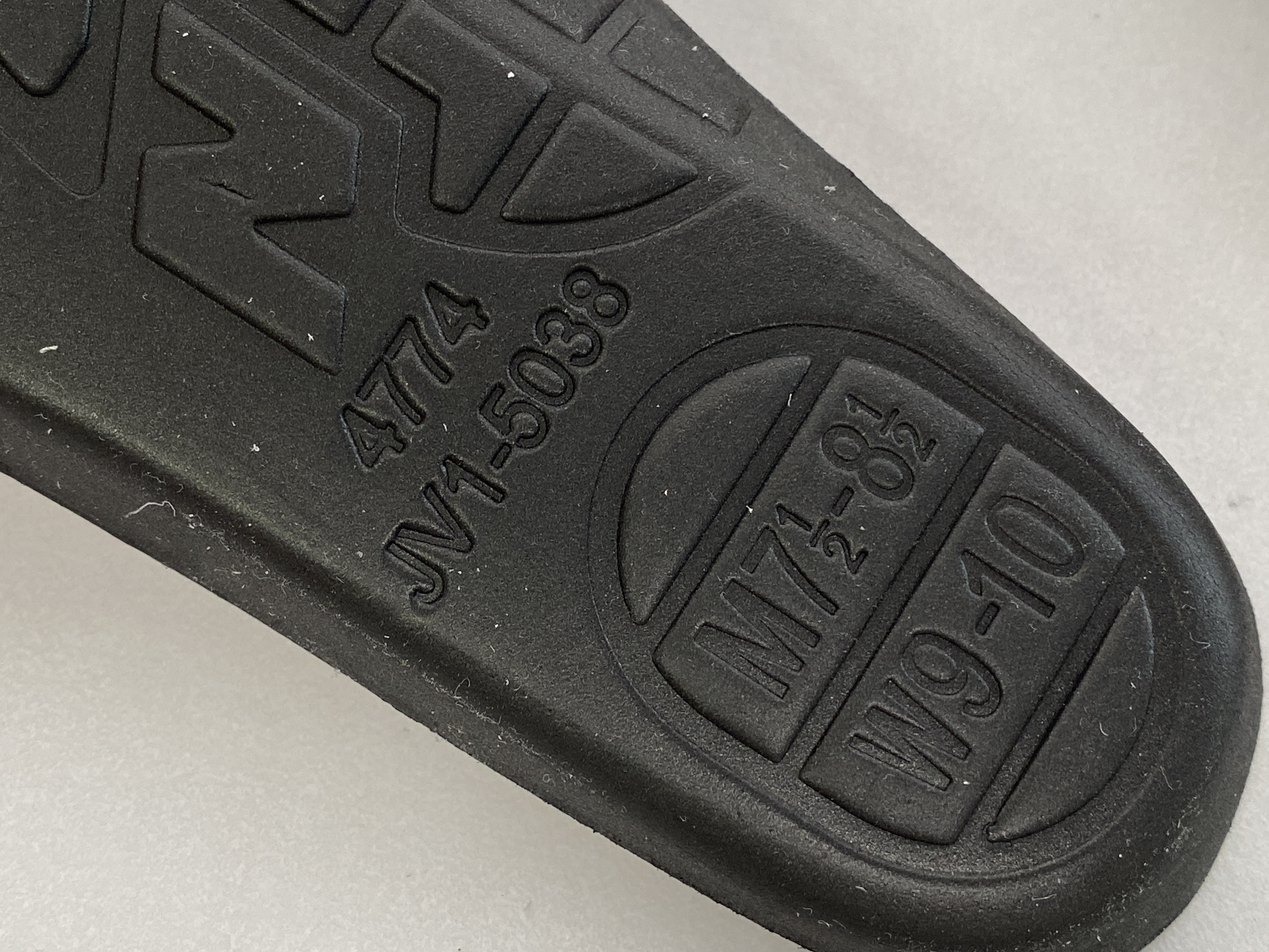 新版 New Balance Teddy Made系列 990 V3 低筒 复古跑鞋 休闲鞋 板鞋 运动鞋 男鞋 女鞋 灰粽 M990TG3