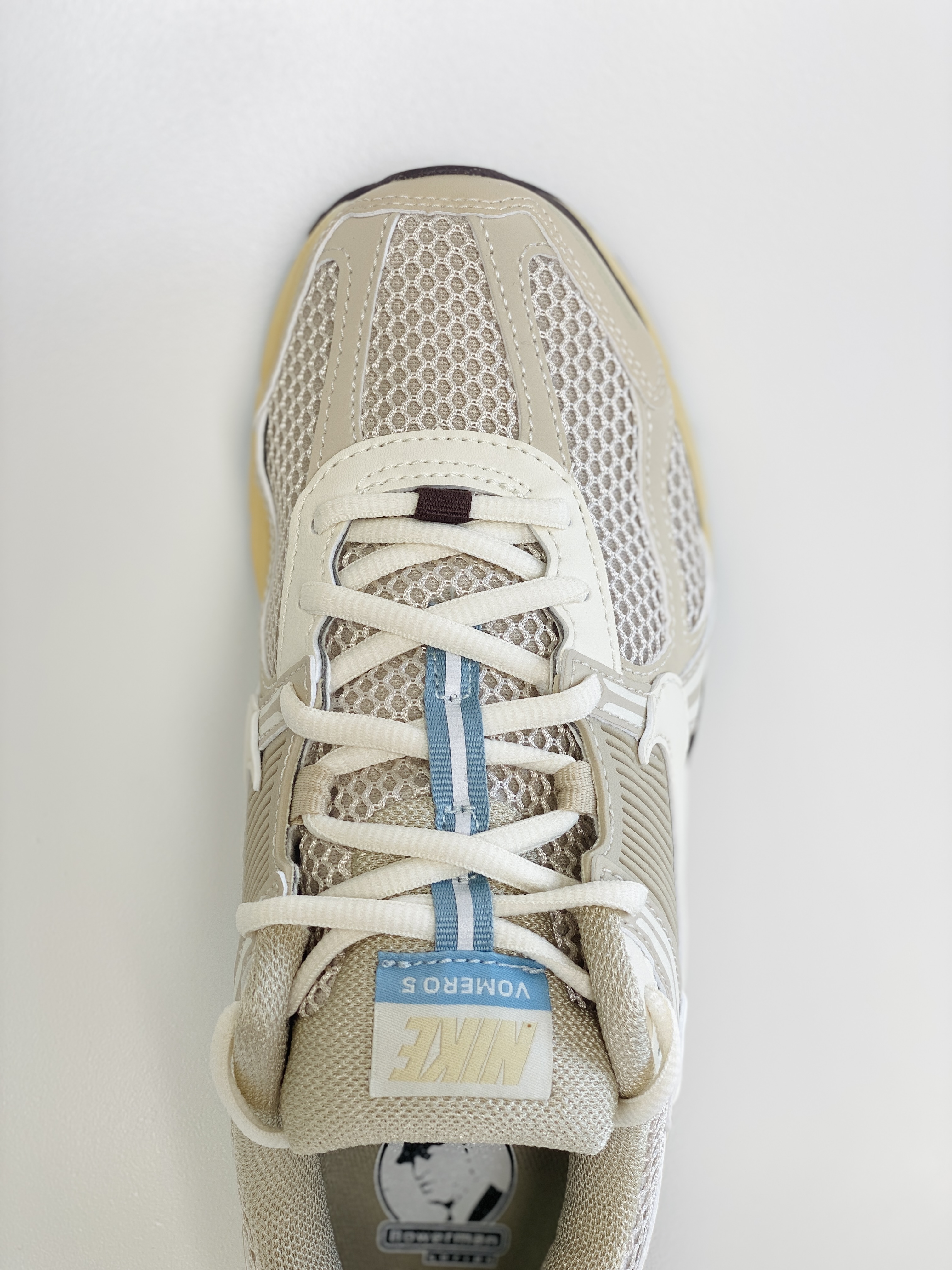 新版 Nike Air Zoom Vomero 5 米色 前后 气垫 低筒 跑步鞋 运动鞋 男鞋 女鞋 波鞋  FB8825-111