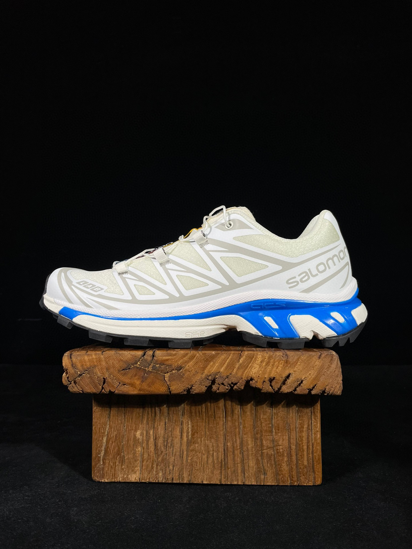  SALOMON XT-6 萨洛蒙  低筒 户外 跑步鞋 运动鞋 男鞋 女鞋 米灰蓝 473817（版型偏小一码）