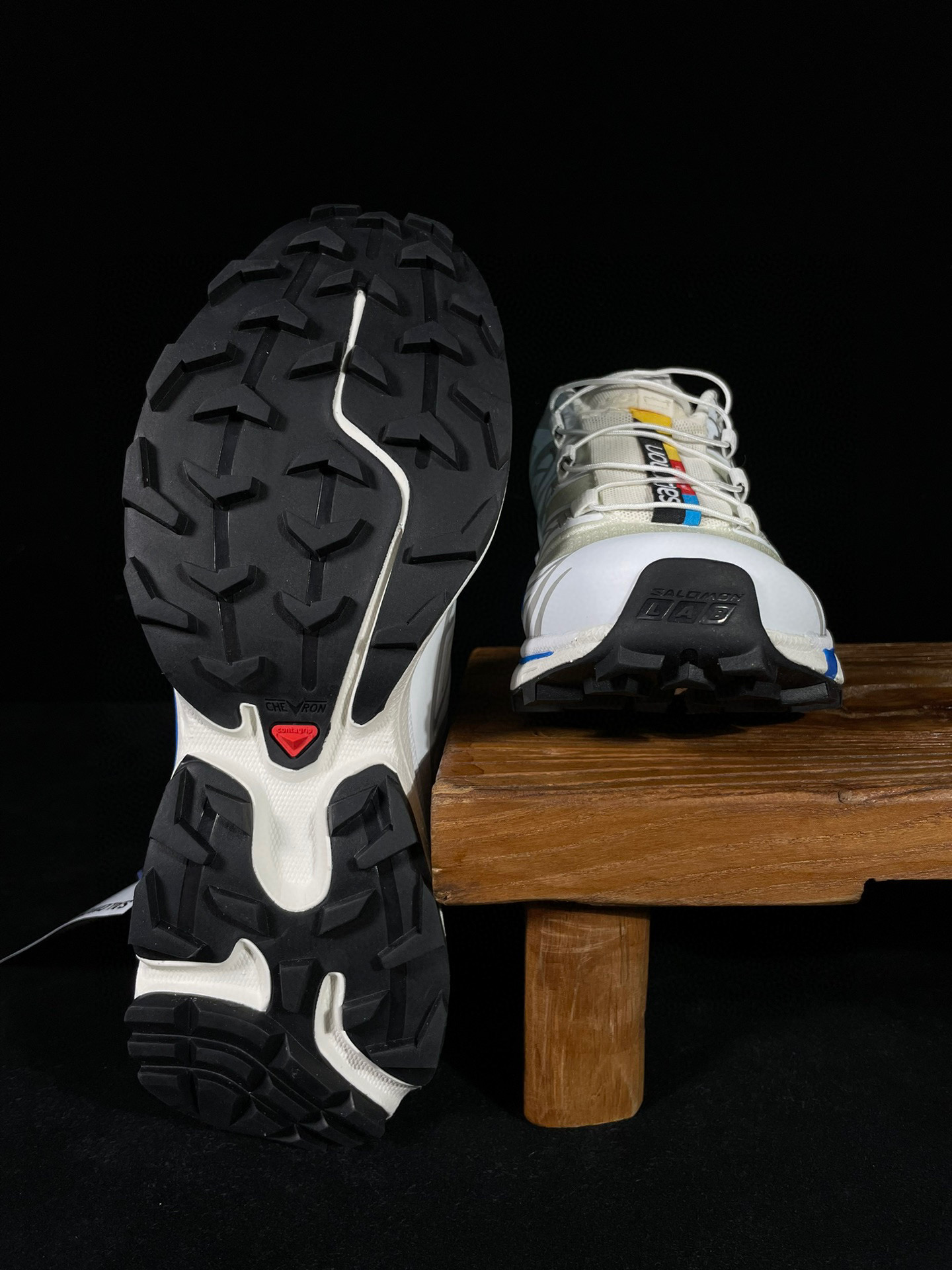  SALOMON XT-6 萨洛蒙  低筒 户外 跑步鞋 运动鞋 男鞋 女鞋 米灰蓝 473817（版型偏小一码）