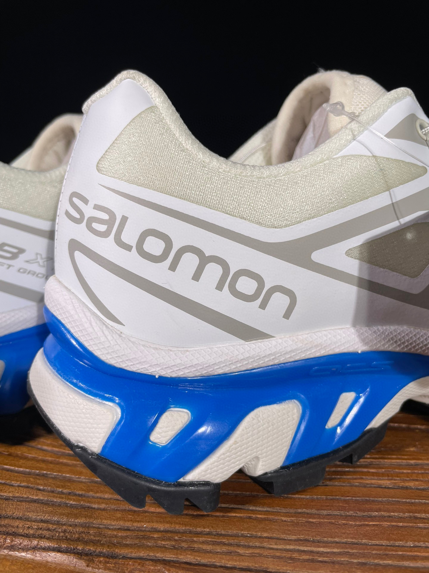  SALOMON XT-6 萨洛蒙  低筒 户外 跑步鞋 运动鞋 男鞋 女鞋 米灰蓝 473817（版型偏小一码）