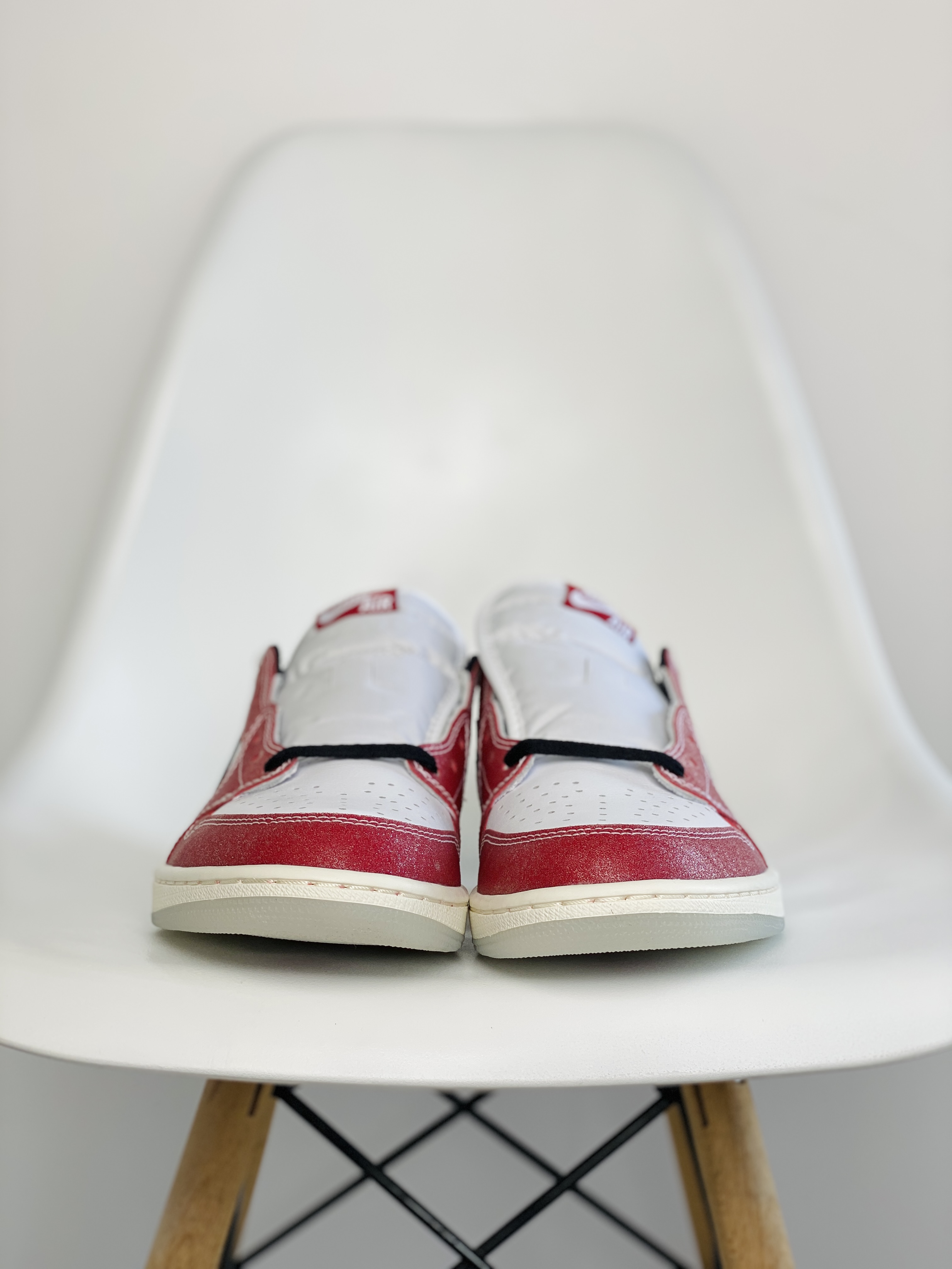 Trophy Room Jordan Air Jordan 1 Low OG 乔丹之子 低筒 板鞋 休闲鞋 男鞋 白红 FN0432-017