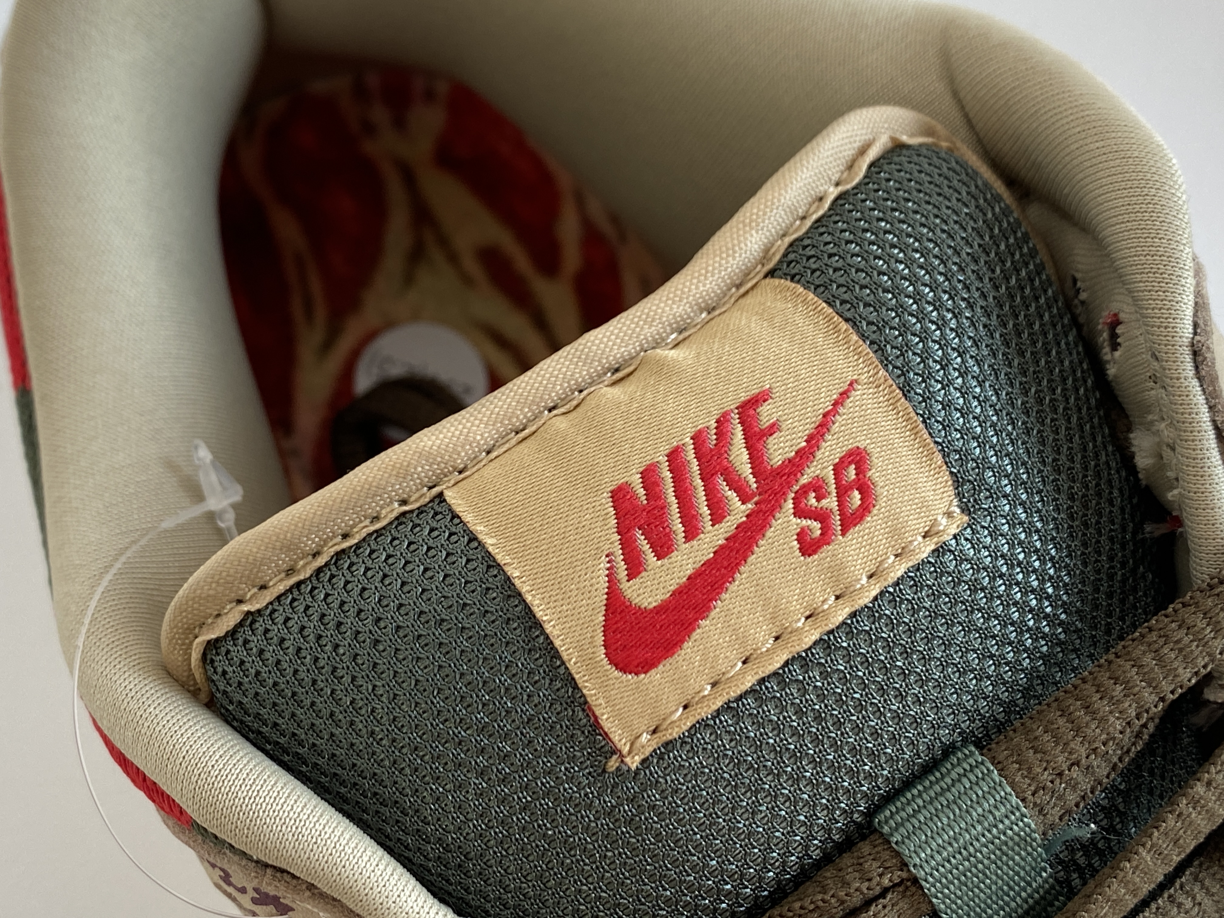 Nike Dunk SB Low Freddy Krueger 猛鬼街 灰红 低筒 休闲鞋 板鞋 男鞋 女鞋 313170-202