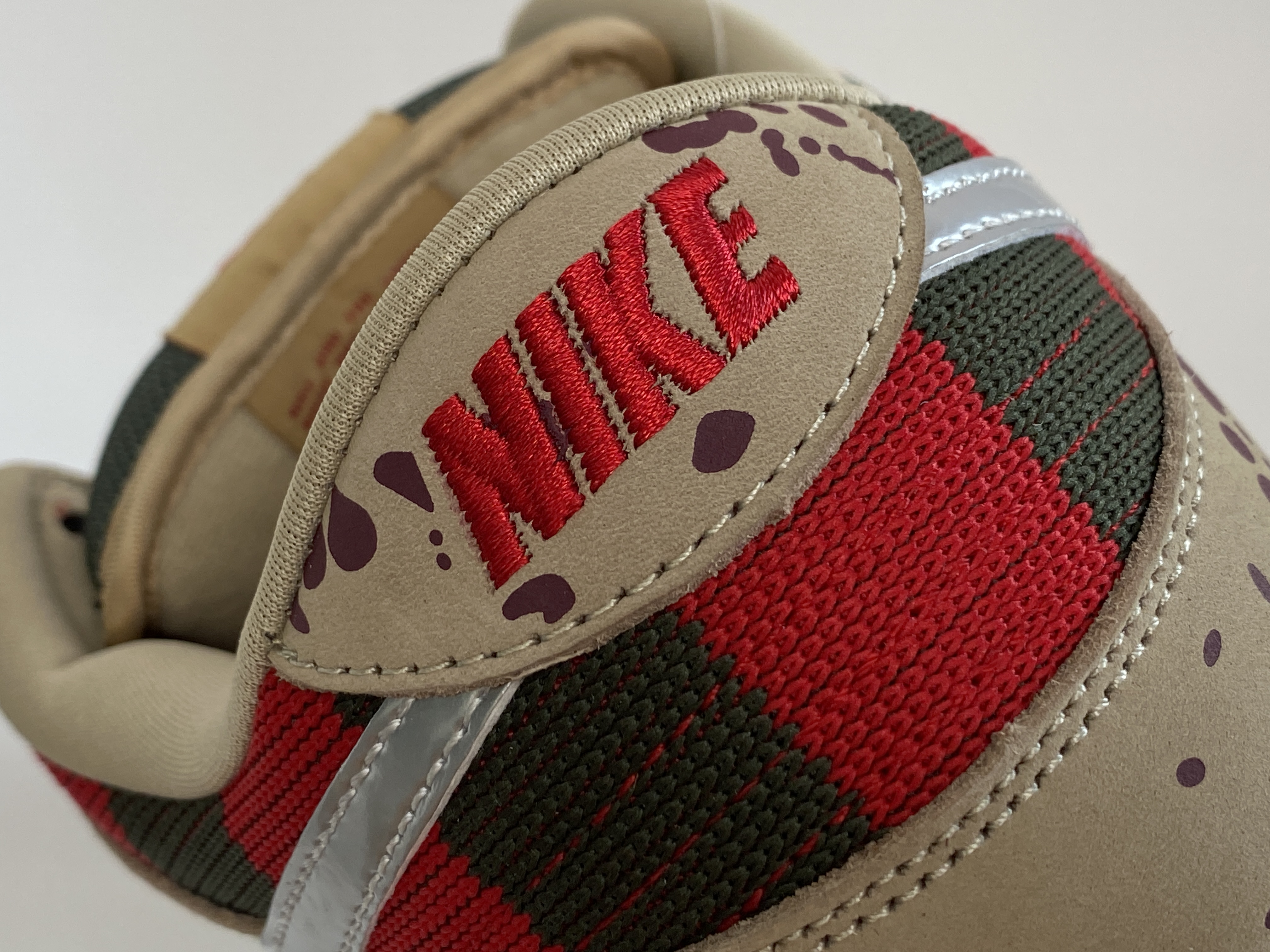 Nike Dunk SB Low Freddy Krueger 猛鬼街 灰红 低筒 休闲鞋 板鞋 男鞋 女鞋 313170-202