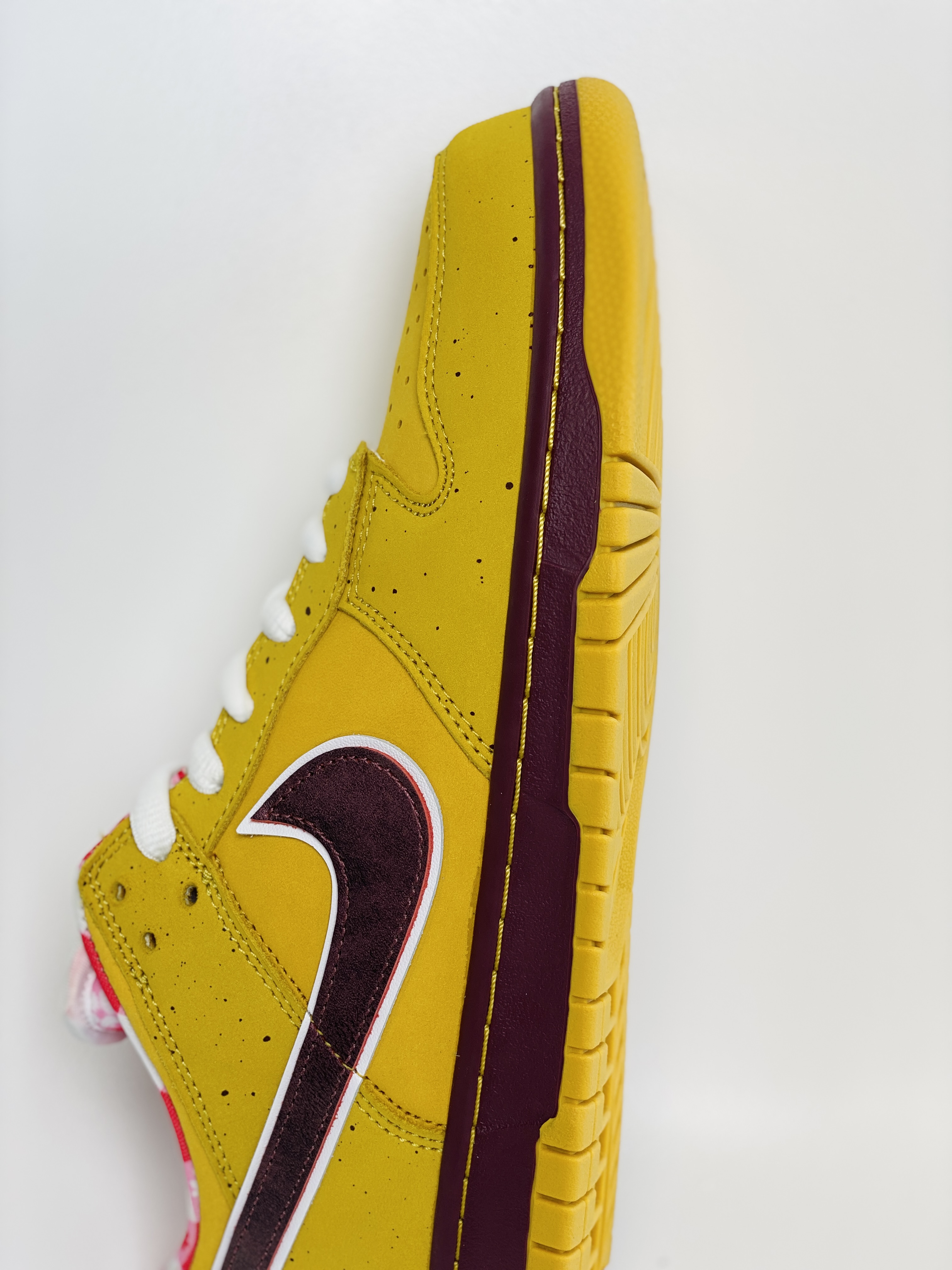 Dunk SB Low Yellow Lobster 低筒 复古板鞋 休闲鞋 男鞋 女鞋 黄龙虾 313170-137566 
