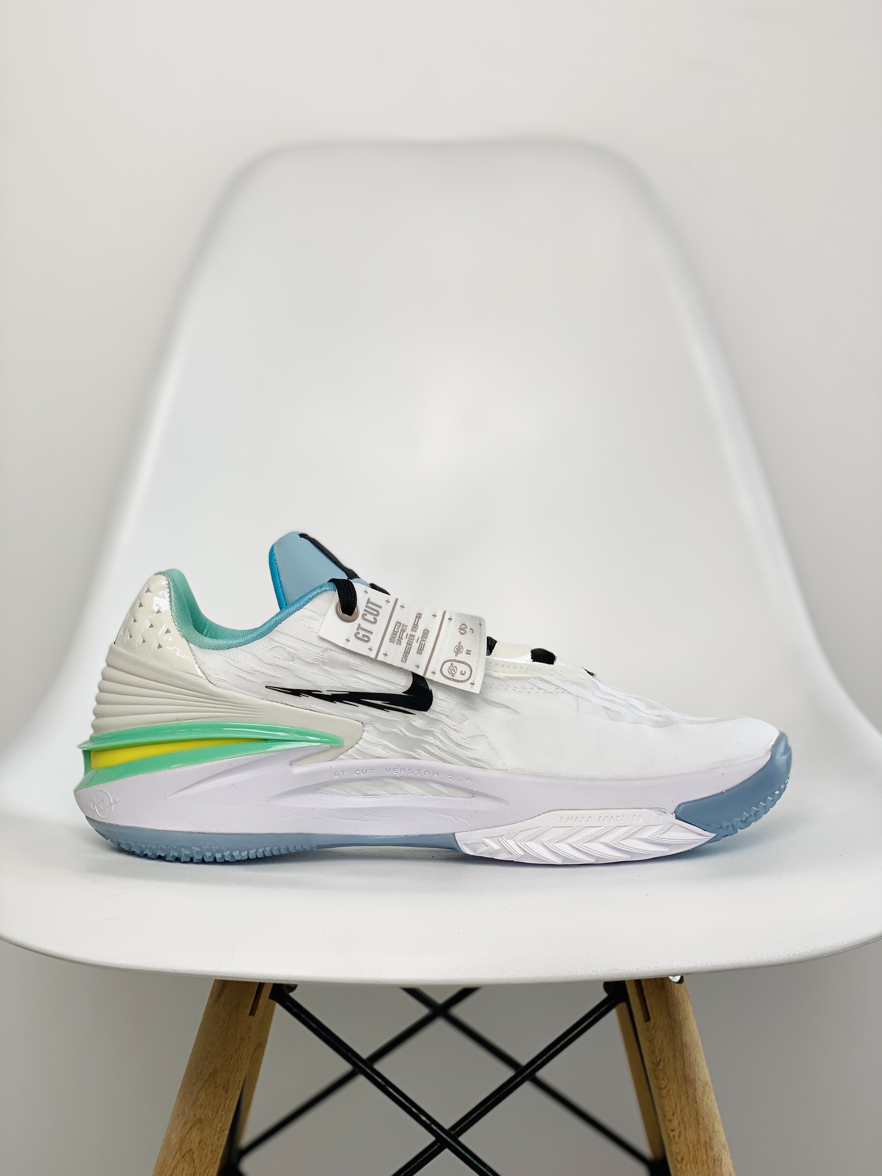  滅世 GT Cut 2.0  低筒   全掌 气垫 防滑耐磨 籃球鞋 實戰鞋 球鞋 波鞋 男鞋 白綠  FJ7063-103