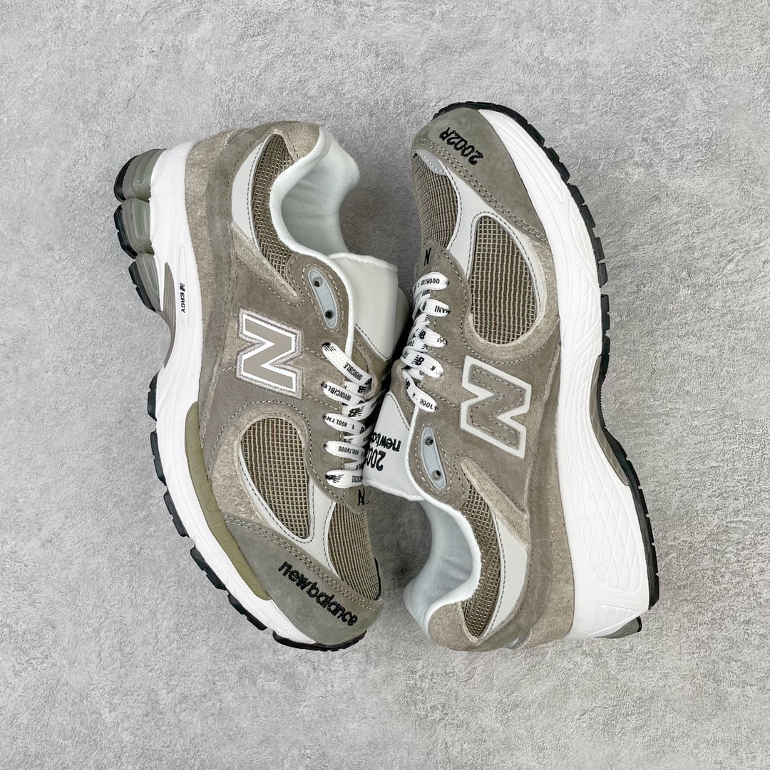 Invincible N.Hoolywood New Balance 2002R 灰色  低筒 跑步鞋 运动鞋 休闲鞋 男鞋 女鞋 ML2002RV