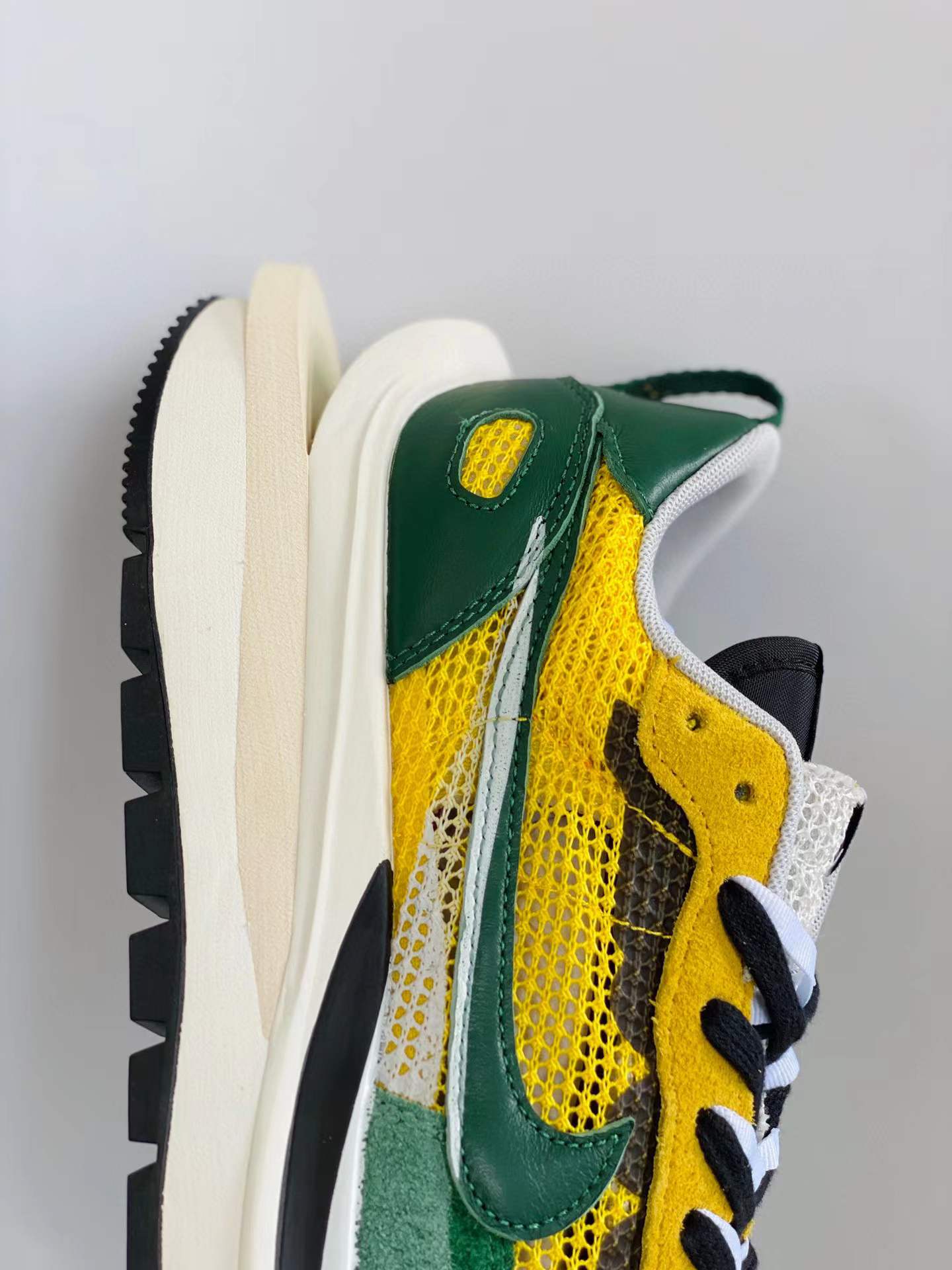 Sacai 3.0 VaporWaffle Tour Yellow 黄绿 低筒 华夫鞋 增高男女鞋 结构解构鞋 复古休闲鞋  CV1363-700