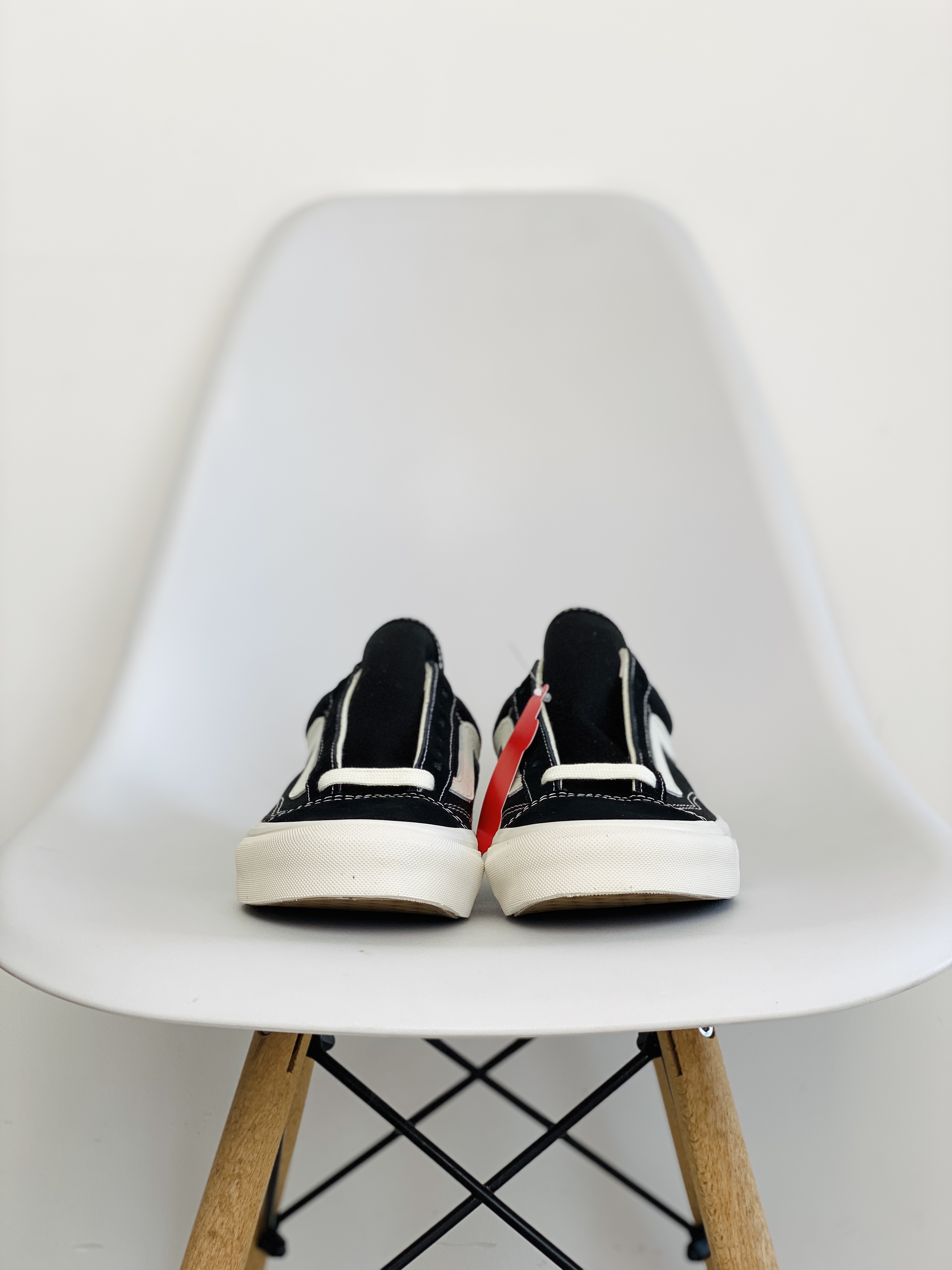 Vans Vault OG Style 36 LX  Black Marshmall  黑白 低筒 休闲鞋 板鞋 滑板鞋 男鞋 女鞋 VN0A4BVEN8K