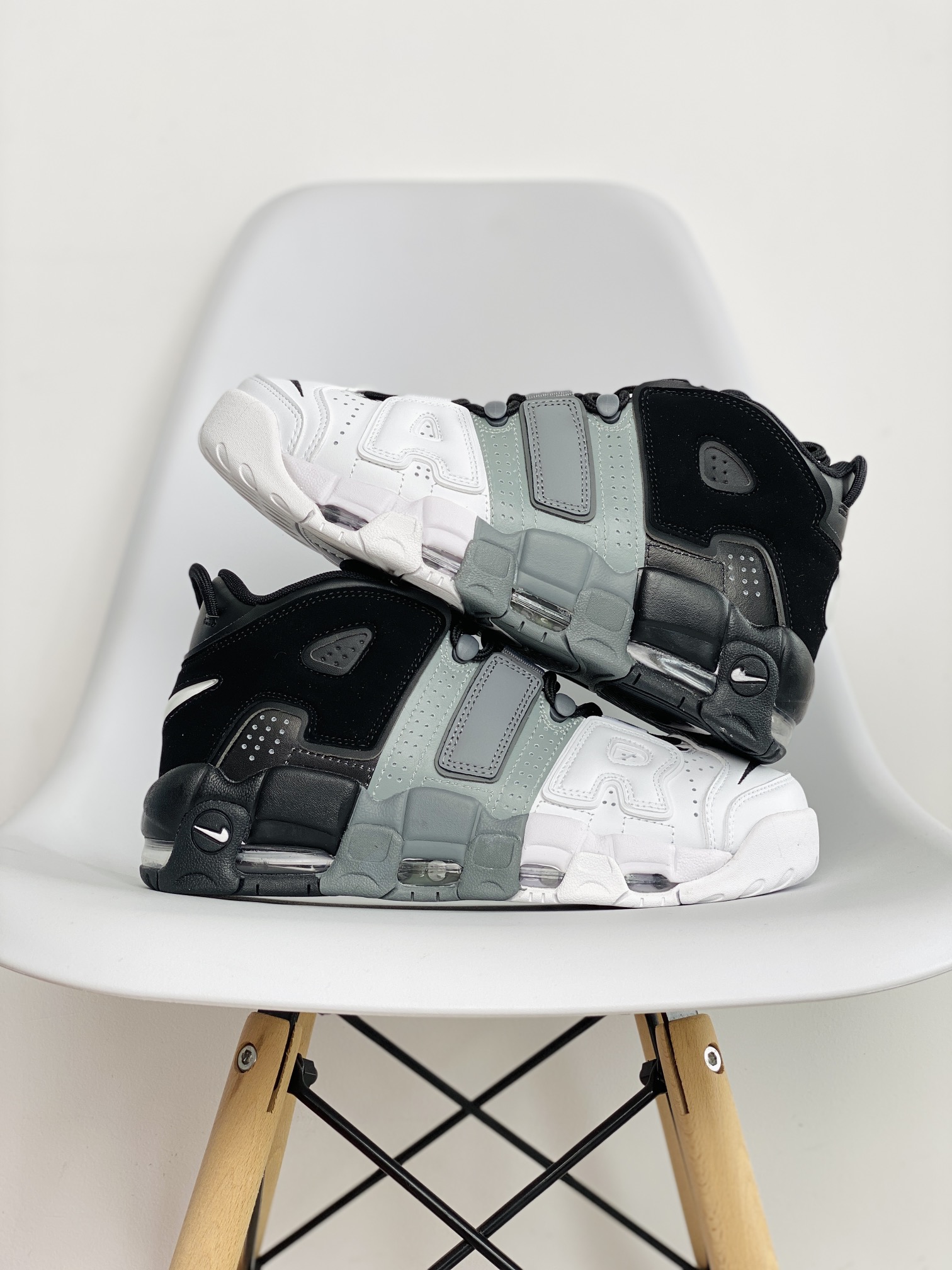 Air More Uptempo  Tri Color 白灰黑  男鞋 女鞋 休闲鞋 板鞋 篮球鞋 921948-002