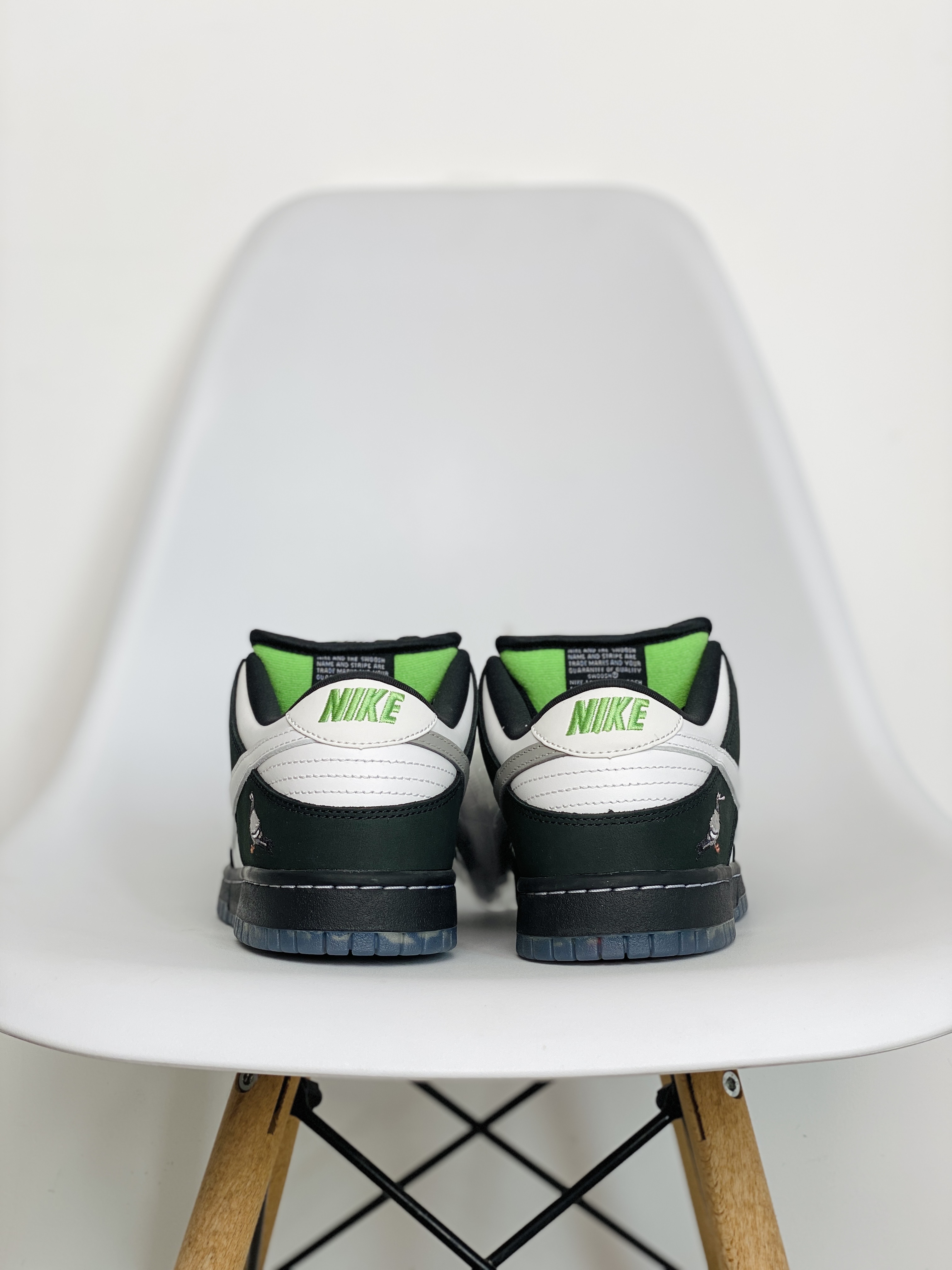 Staple dunk Low Pro OG  QS 熊猫 竹子 低筒 复古板鞋 休闲鞋 男鞋 女鞋  BV1310-013