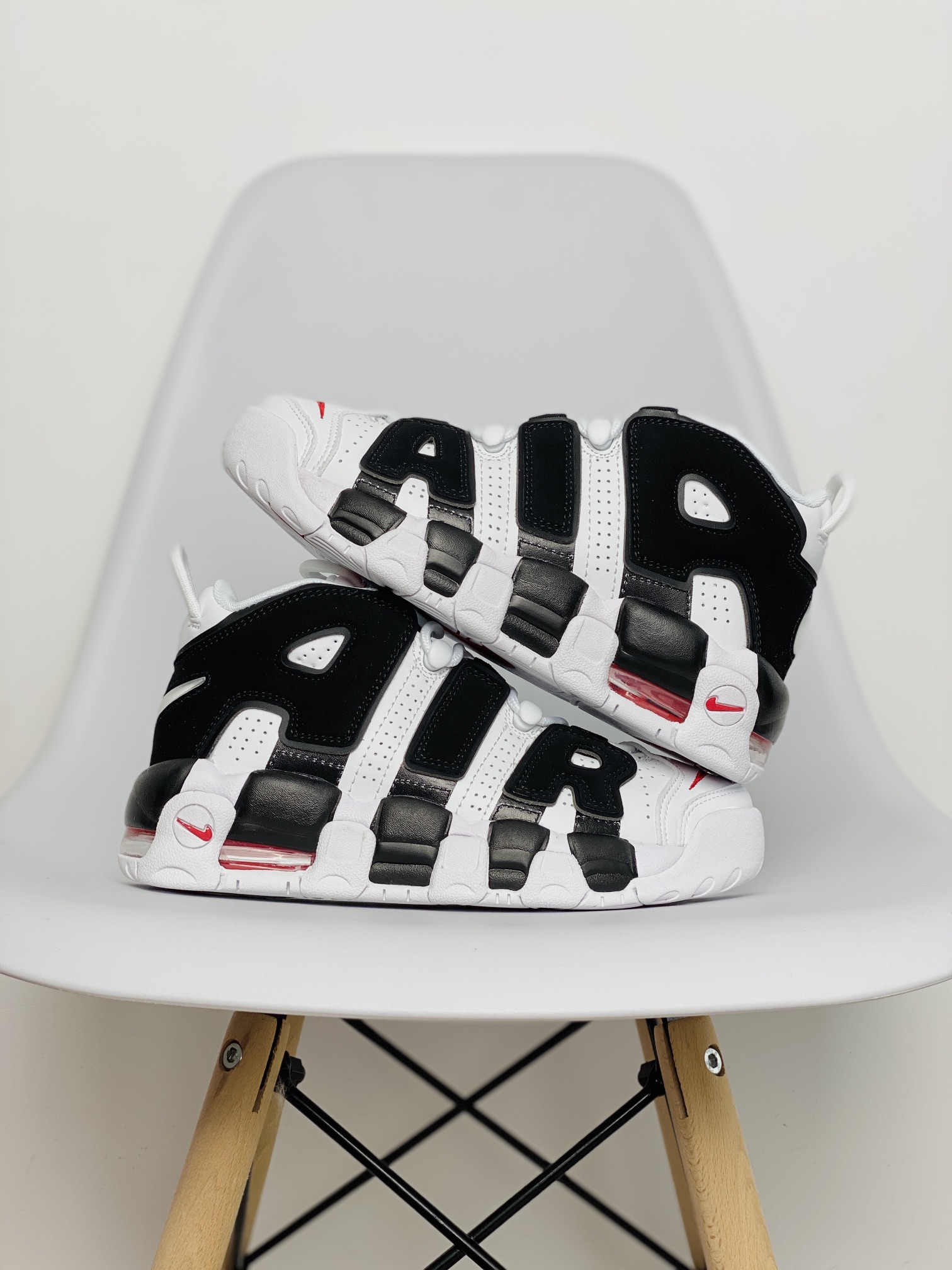 Air More Uptempo 熊貓  男鞋 女鞋 休闲鞋 板鞋 篮球鞋 414926-105