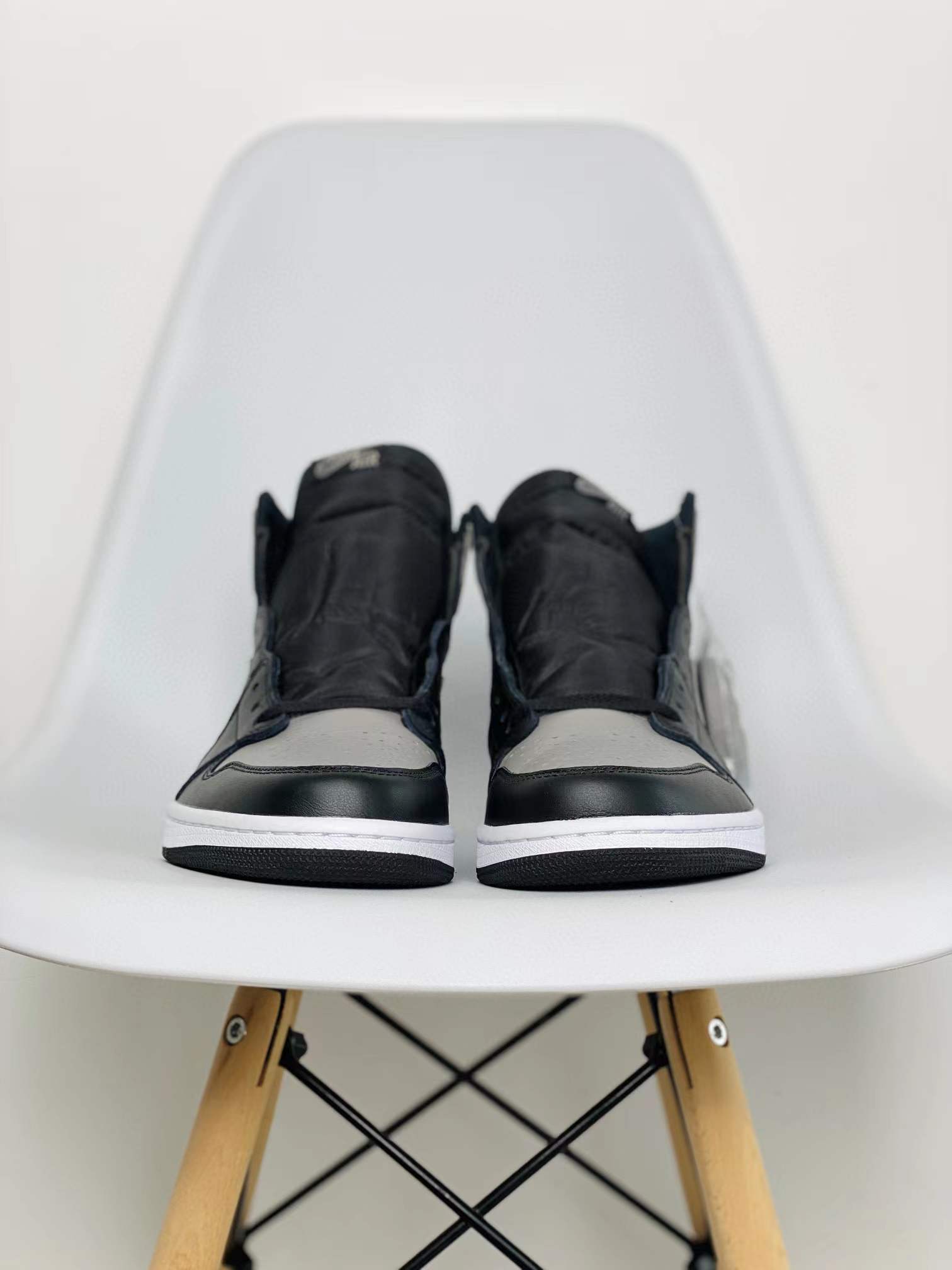 Air Jordan 1 AJ1 Retro Shadow 2018 影子灰 篮球鞋 高筒 休闲鞋 男鞋 板鞋  555088-013