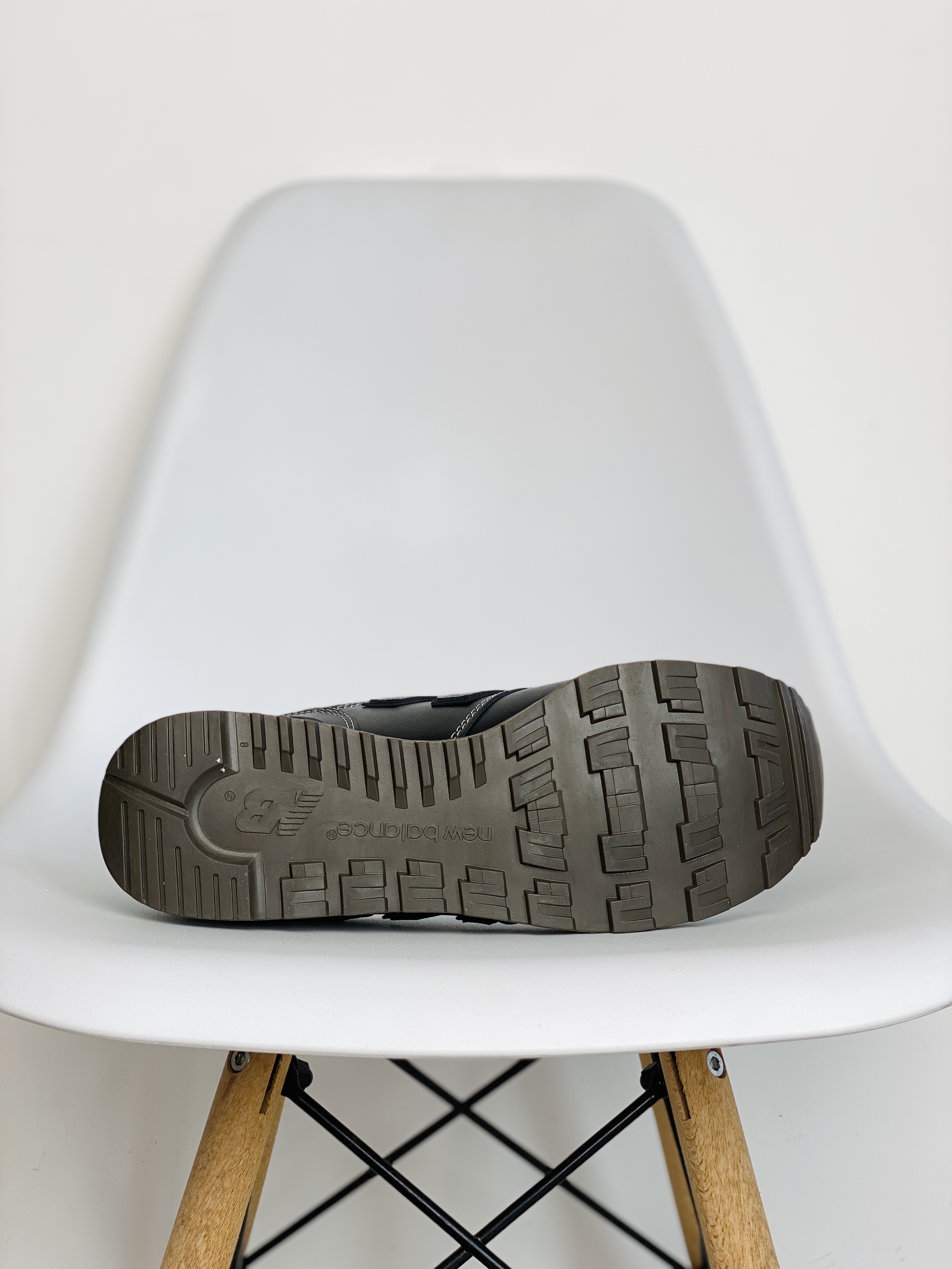 New Balance NB1400 黑色 皮面 低筒 复古跑鞋 休闲鞋 板鞋 运动鞋 男鞋 女鞋  