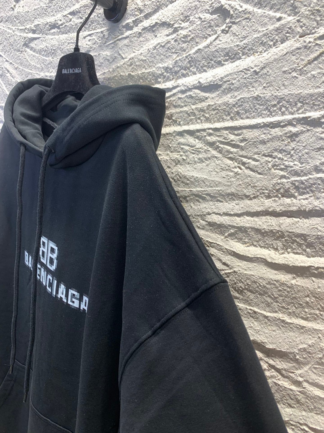 Balenciaga Bb Pixel 字母Logo 黑色 连帽卫衣 套头卫衣 长袖 秋冬 男女同款 578135TKVI81070