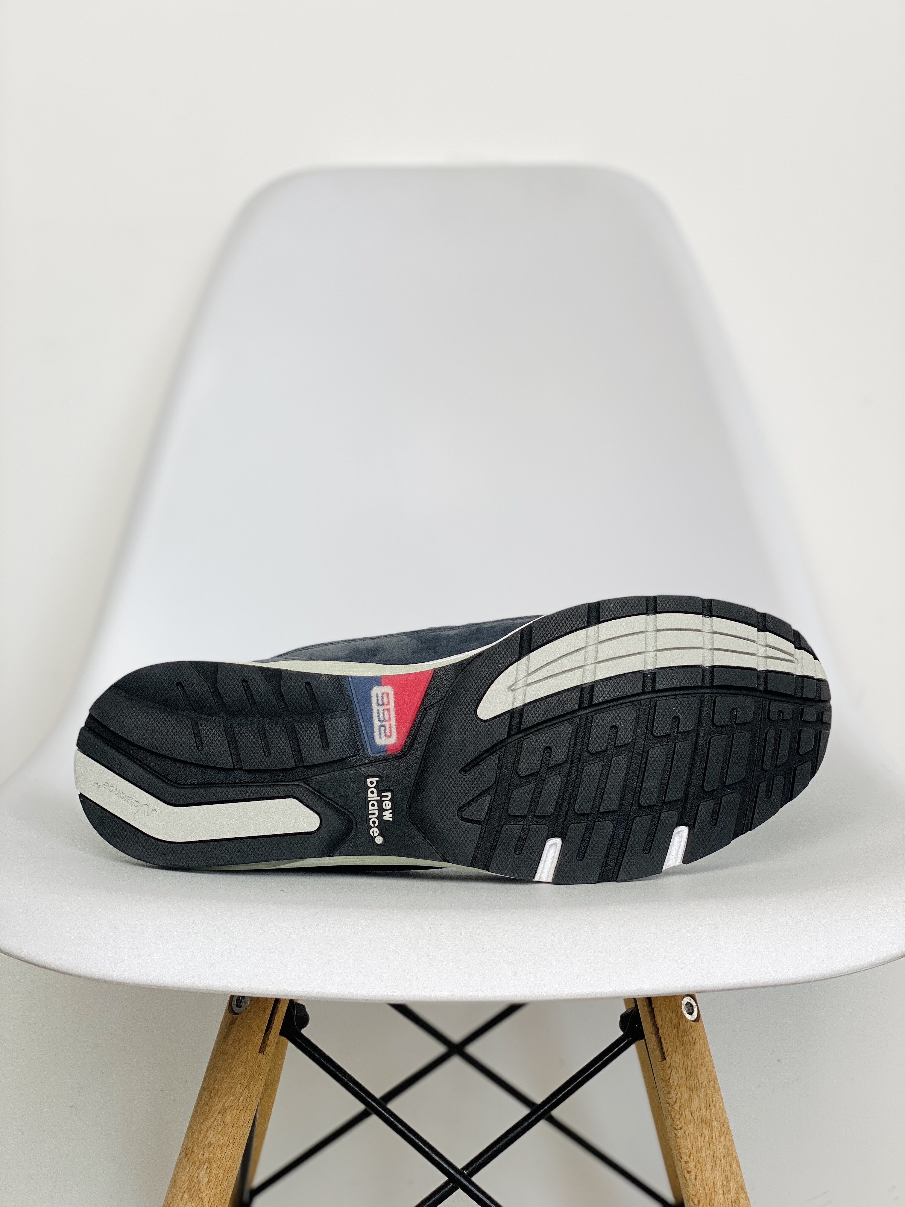 New Balance 992 海军蓝 美產  低筒 复古跑鞋 休闲鞋 运动鞋 男鞋 女鞋  M992GG