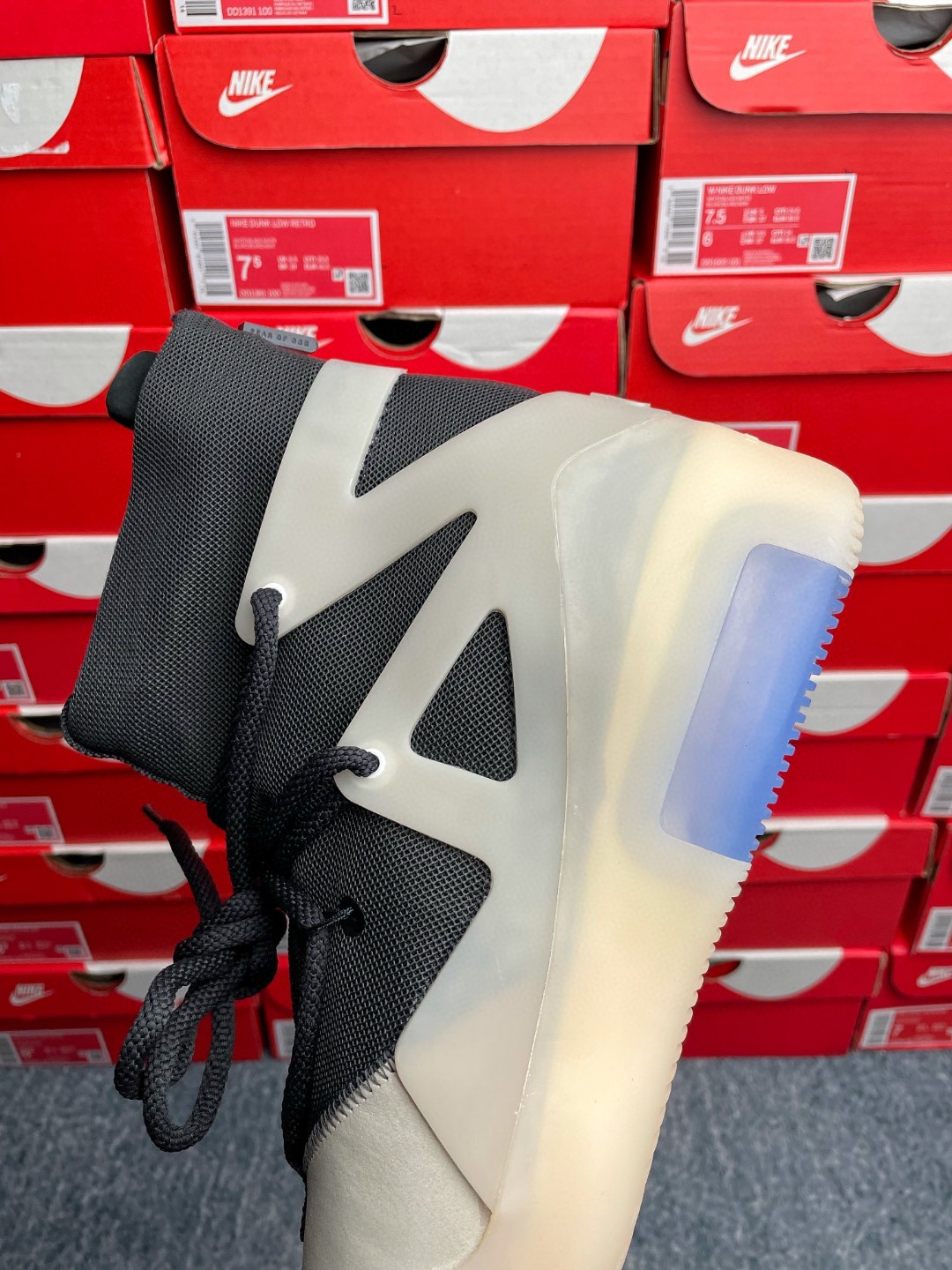 Nike Air Fear of God 1 String FOG 黑白灰 高筒 篮球鞋 球鞋 实战鞋 运动鞋 AR4237-902