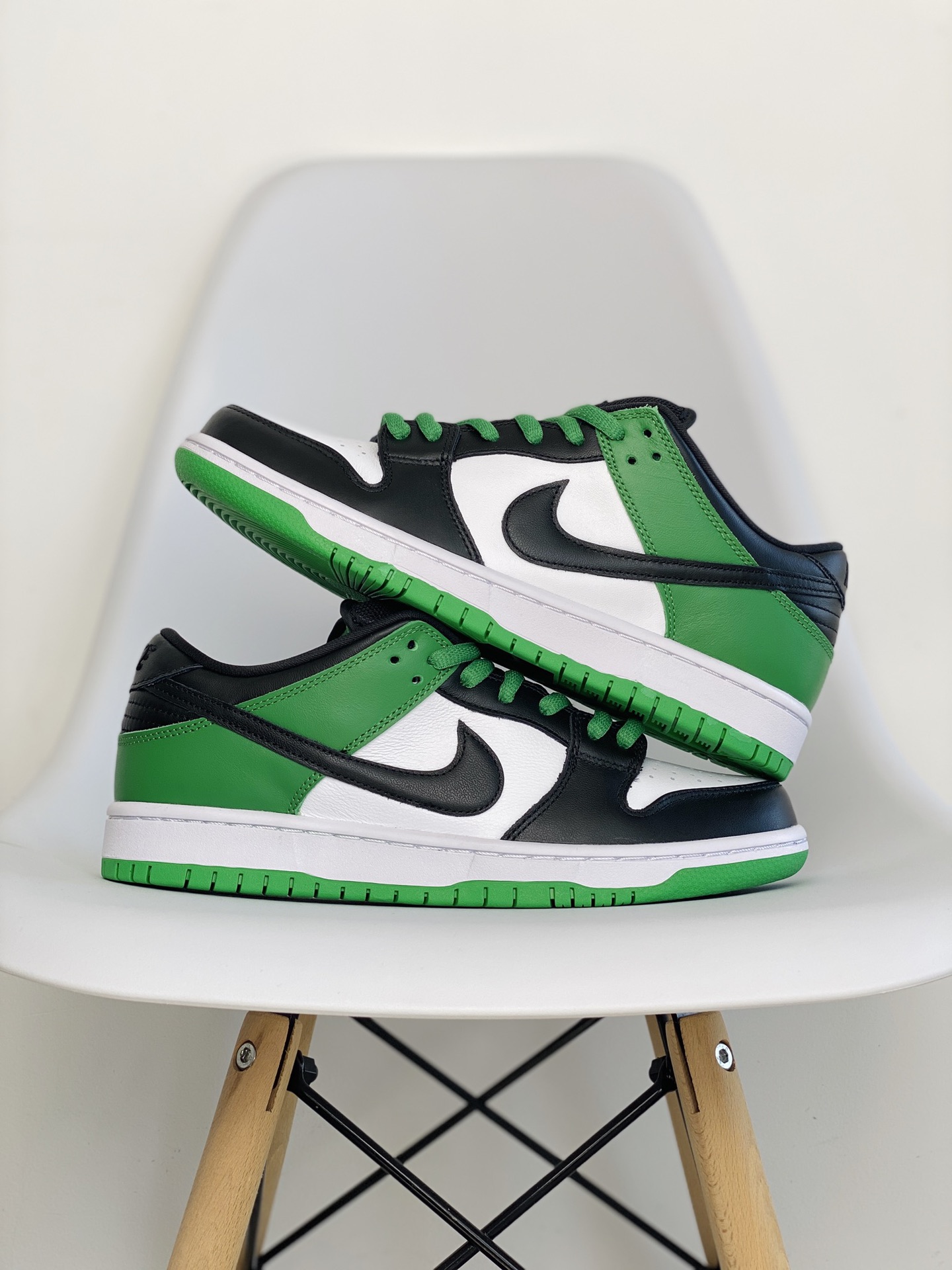 dunk Low Classic Green 黑绿脚趾 低筒 复古板鞋 休闲鞋 男鞋 女鞋  BQ6817-302