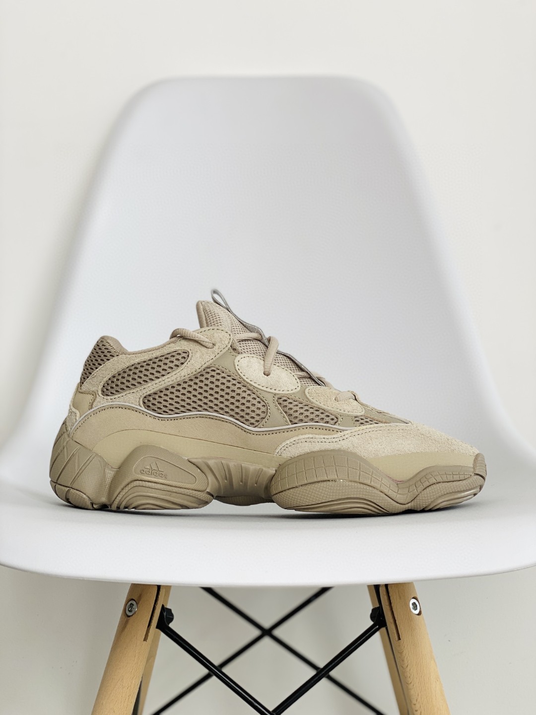 adidas originals Yeezy 500 Taupe Light 褐色 低筒 休闲鞋 运动鞋 老爹鞋 男鞋 女鞋 GX3605