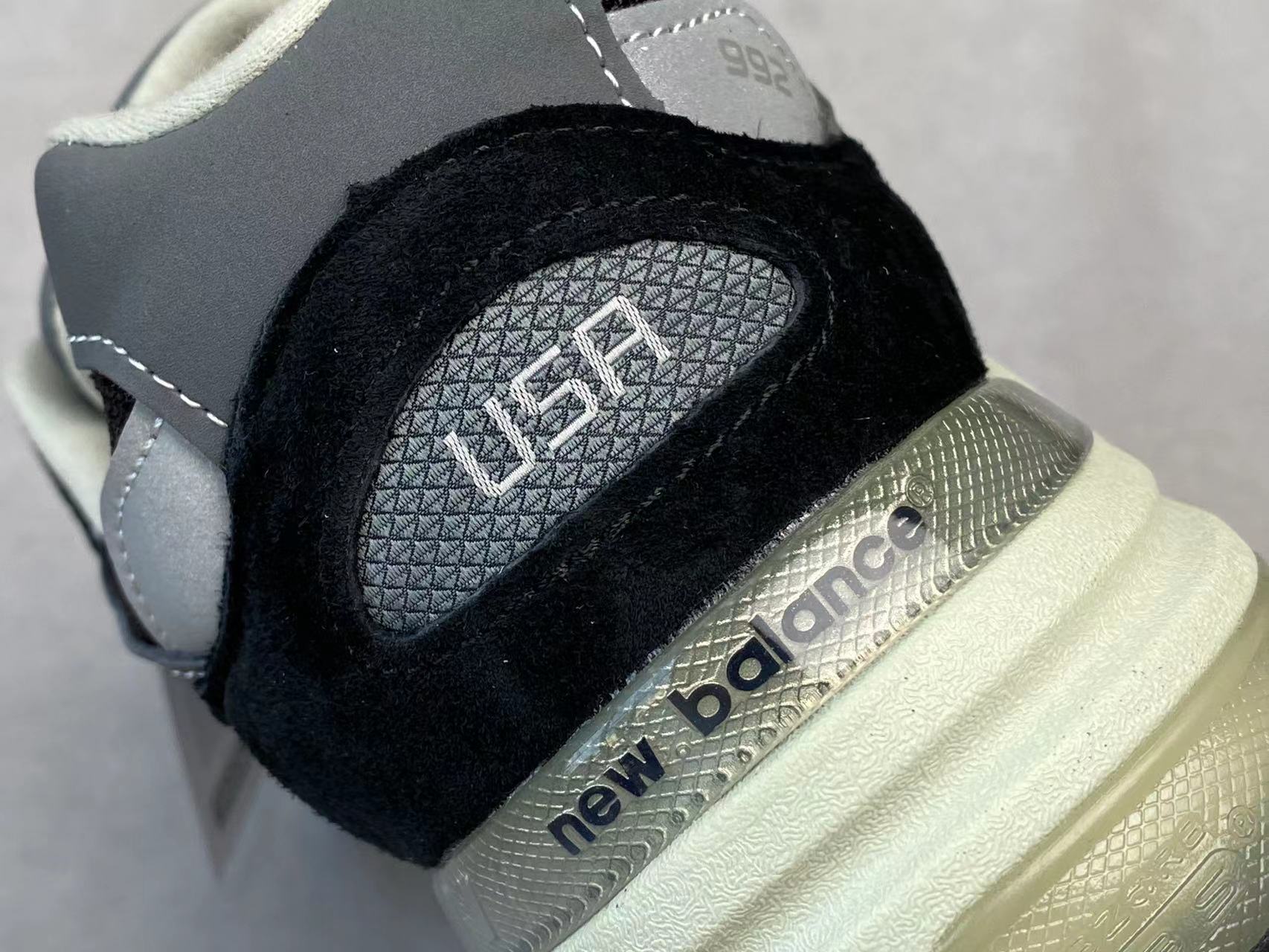 New Balance 992 黑色 美產  低筒 复古跑鞋 休闲鞋 运动鞋 男鞋 女鞋  M992EB