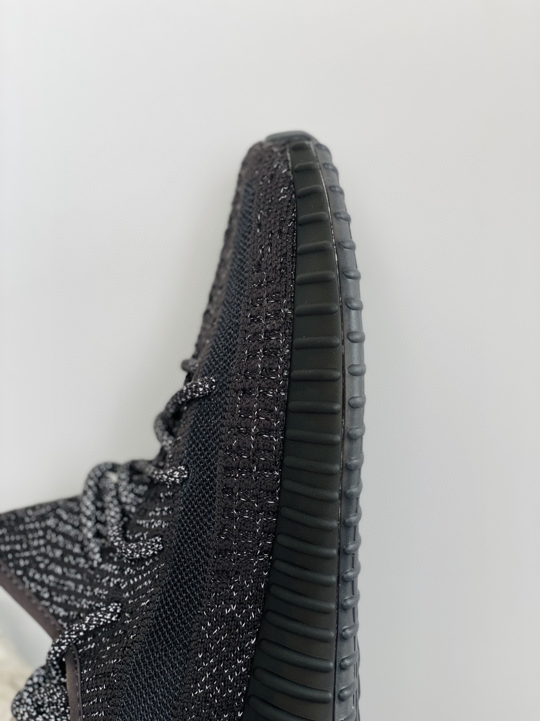 adidas originals Yeezy Boost 350 V2 Black 黑天使 低筒 休闲鞋 运动鞋 男鞋 女鞋 FU9006