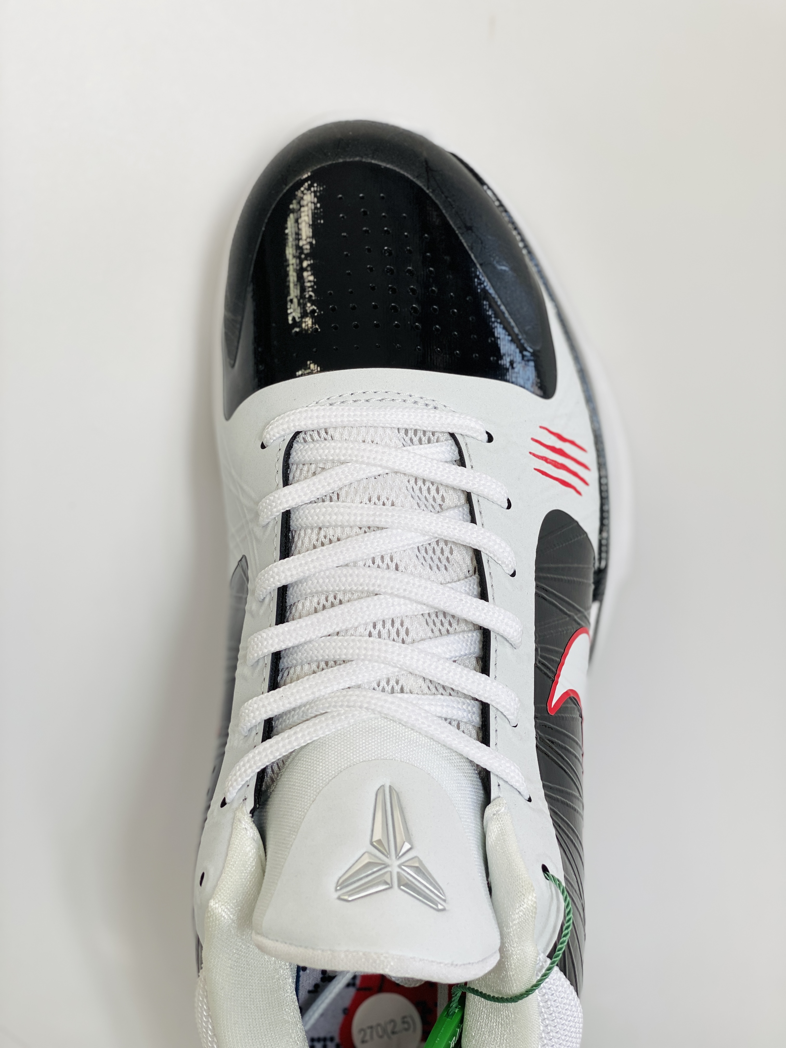 S2外貿 KOBE5 Bruce Lee Alt 黑白 李小龙  低筒 前掌气垫 球鞋 籃球鞋 實戰鞋  真碳板 男鞋CD4991-101