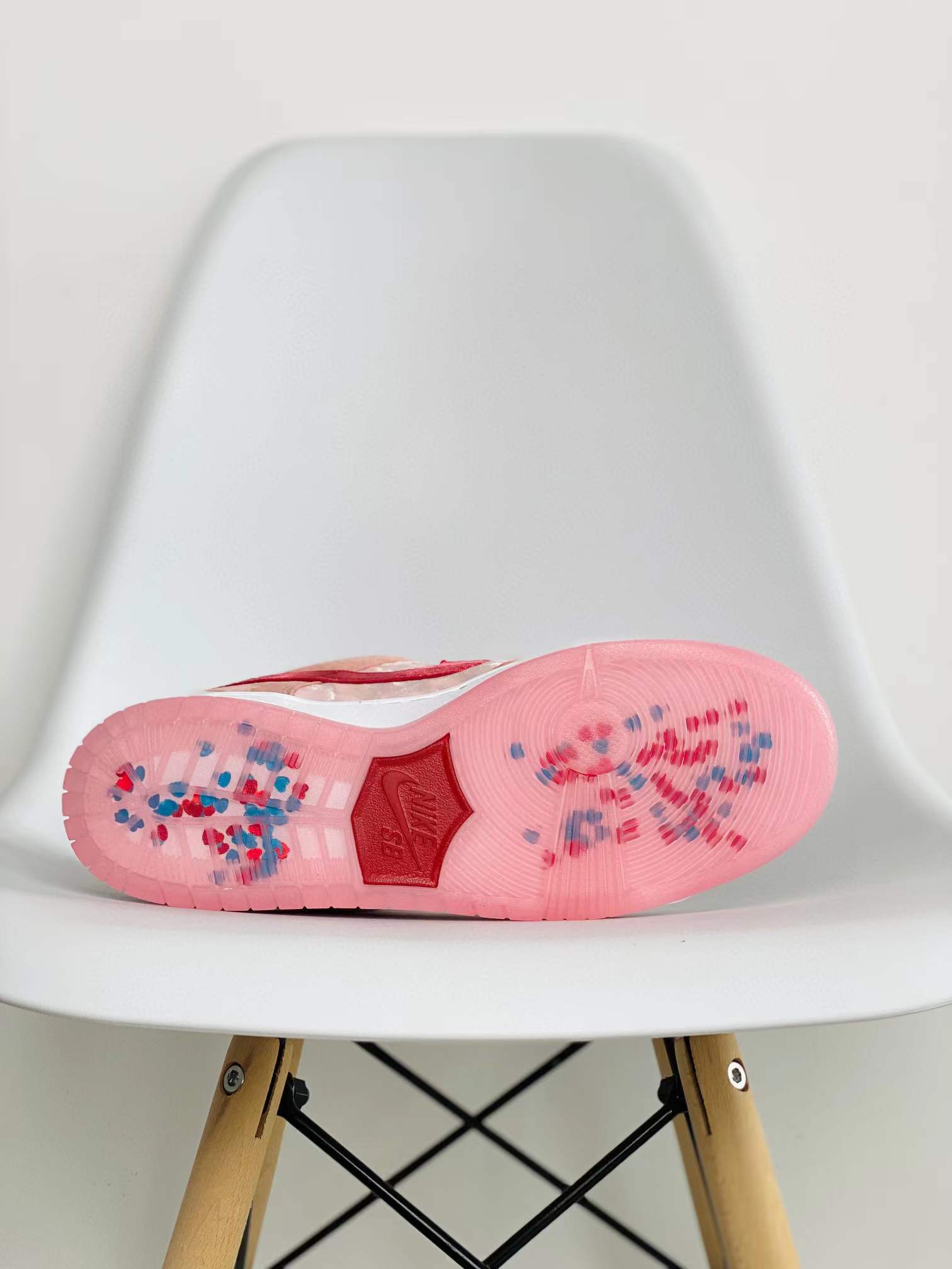 Stangelove dunk Low Pro 情人节 粉色 低筒 复古板鞋 休闲鞋 男鞋 女鞋 CT2552-800