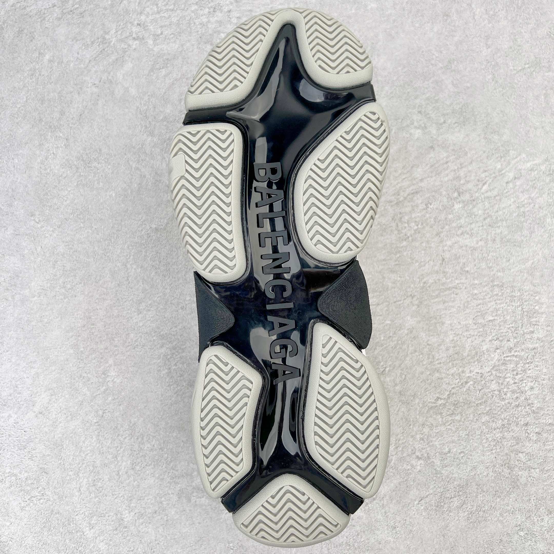 Adidas Balenciaga Track 巴黎世家 白色 老爹鞋 运动 复古板鞋 休闲鞋 男鞋 女鞋 710021W2ZB19112