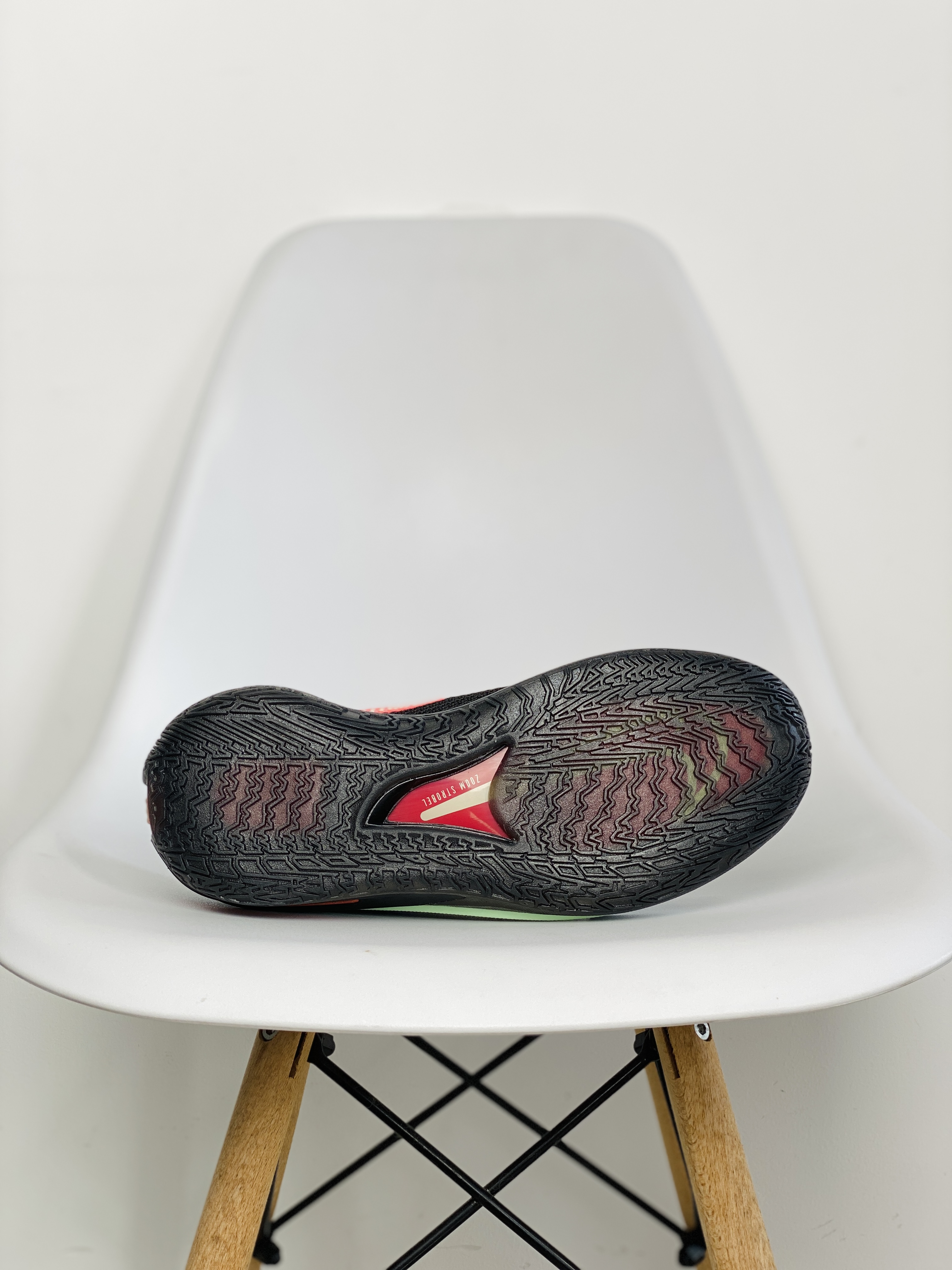 灭世纯原 GT Cut 黑红 低筒 篮球鞋 球鞋 实战鞋 全掌气垫 TPU抗扭 男鞋 CZ0176-001