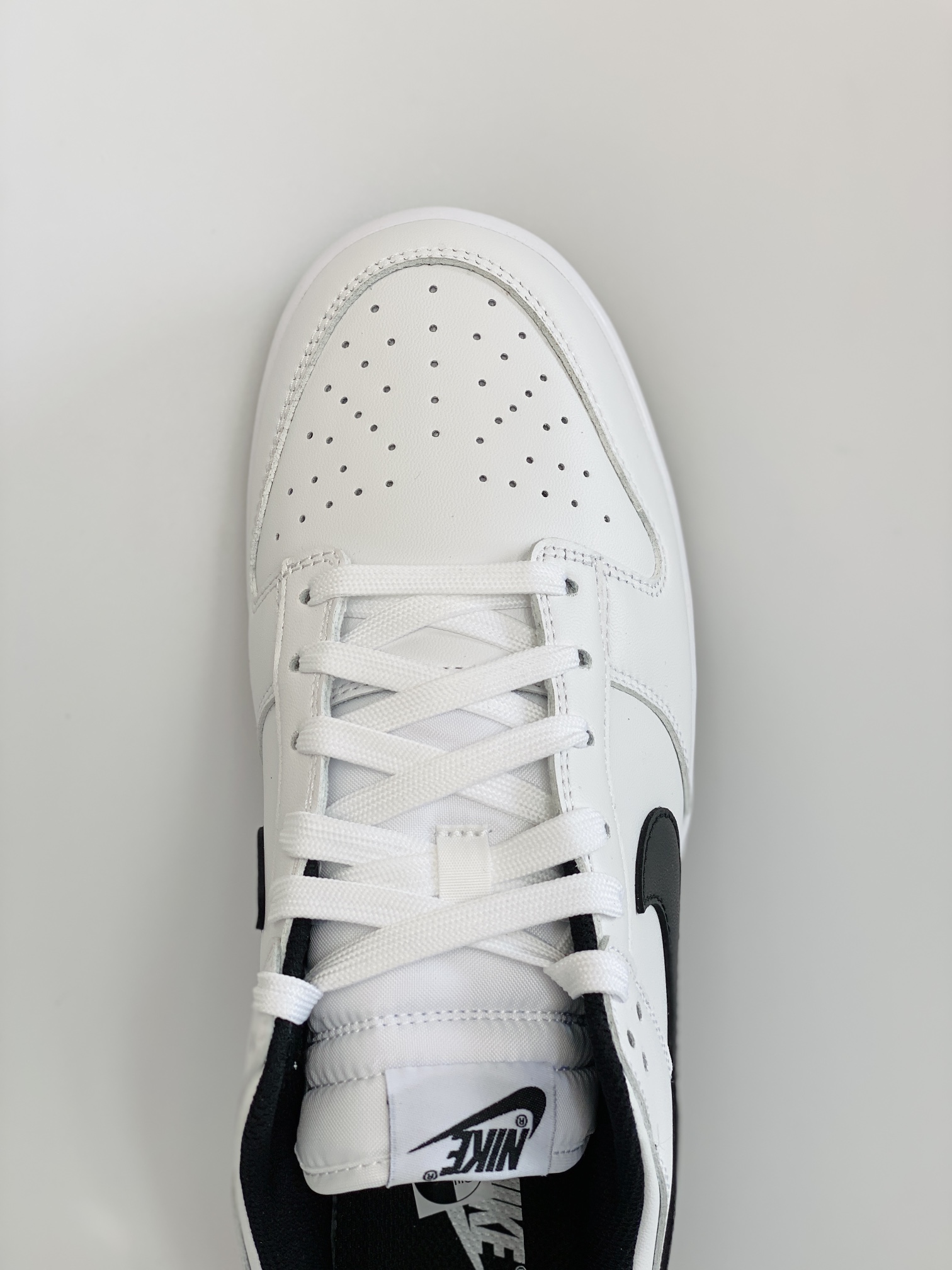 dunk Low Reverse Panda 白黑 反转熊猫 低筒 复古板鞋 休闲鞋 男鞋 女鞋  DD1503-113