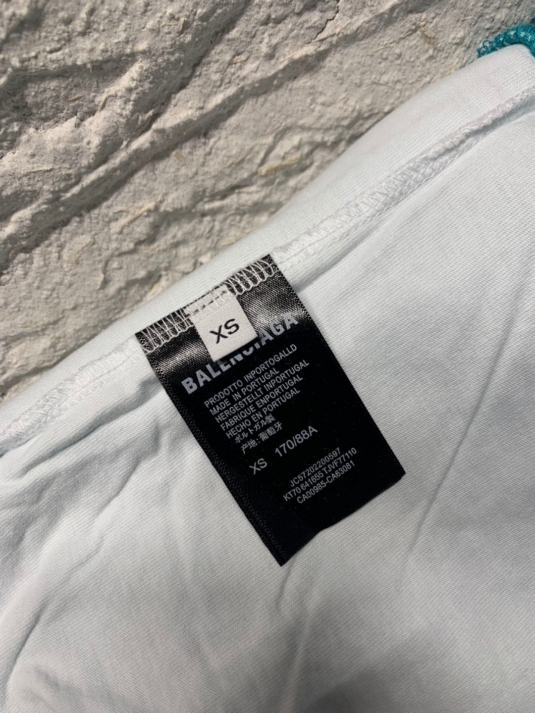 Balenciaga 巴黎世家 SS22 Destroyed Logo印花 破洞 天蓝色 连帽卫衣 套头卫衣 长袖 秋冬 男女同款 659403TKVB64661