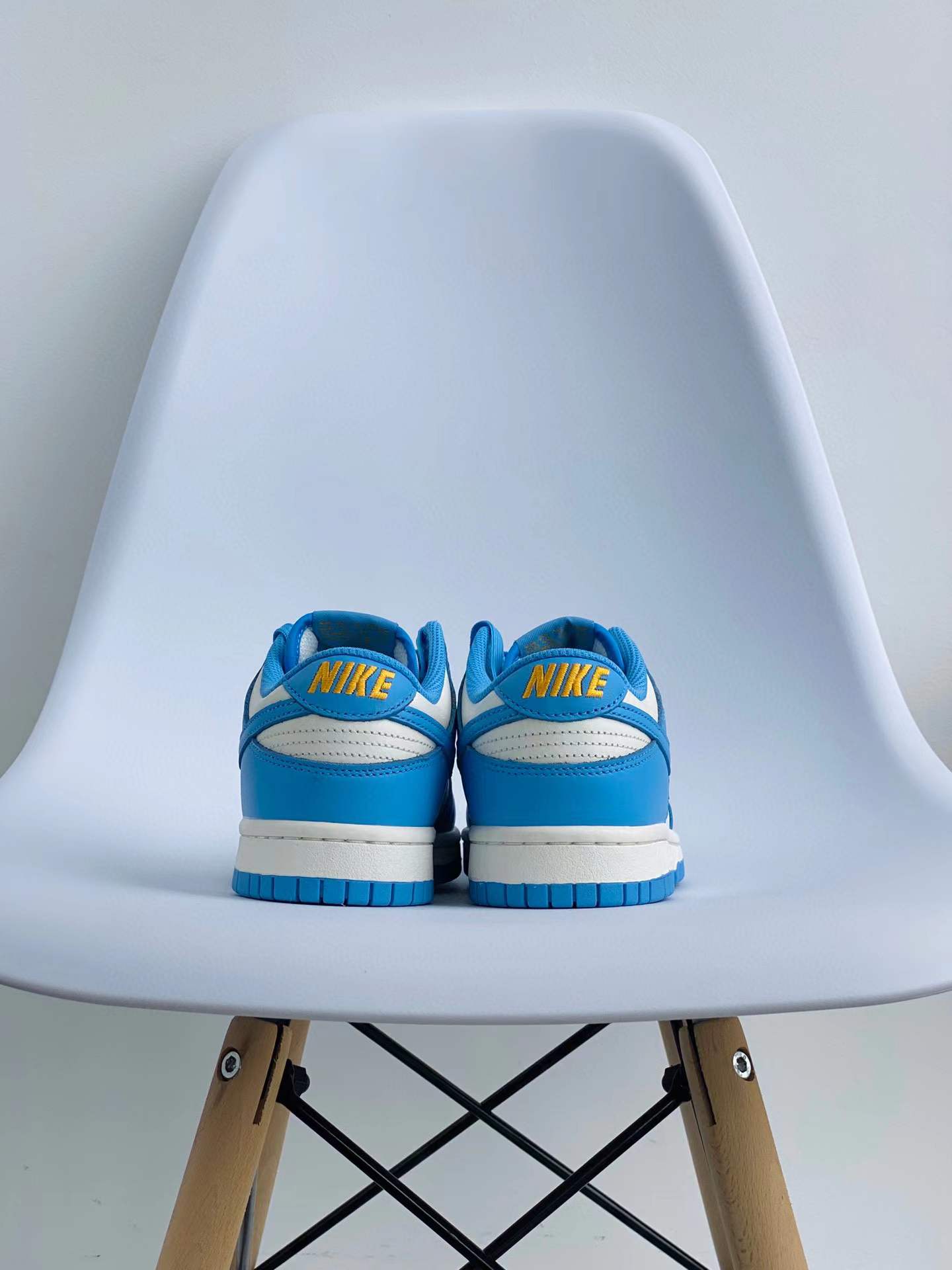 dunk Low Coast 北卡蓝 黄色刺绣 低筒 复古板鞋 休闲鞋 男鞋 女鞋 DD1503-100