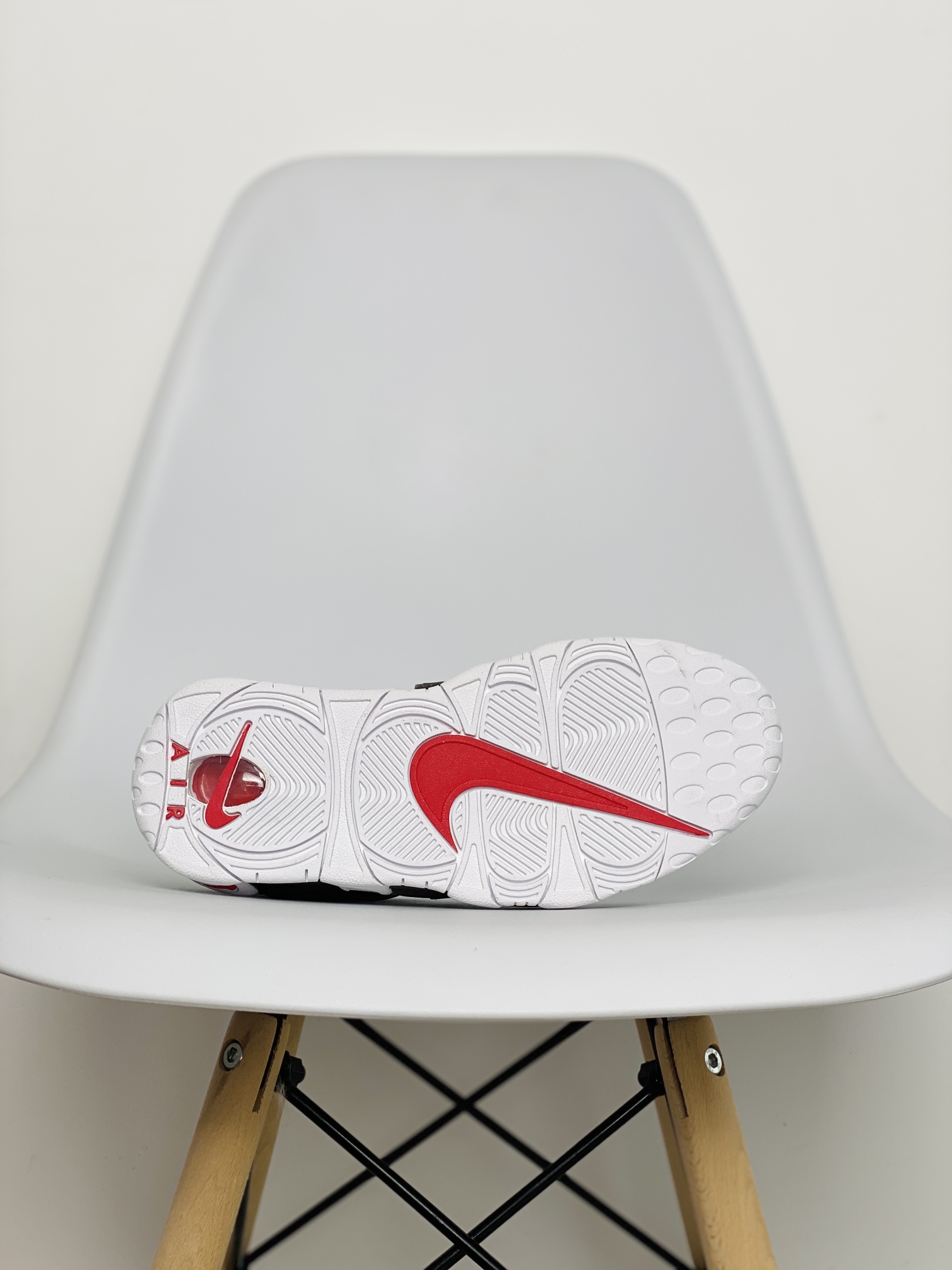 Air More Uptempo 熊貓  男鞋 女鞋 休闲鞋 板鞋 篮球鞋 414926-105