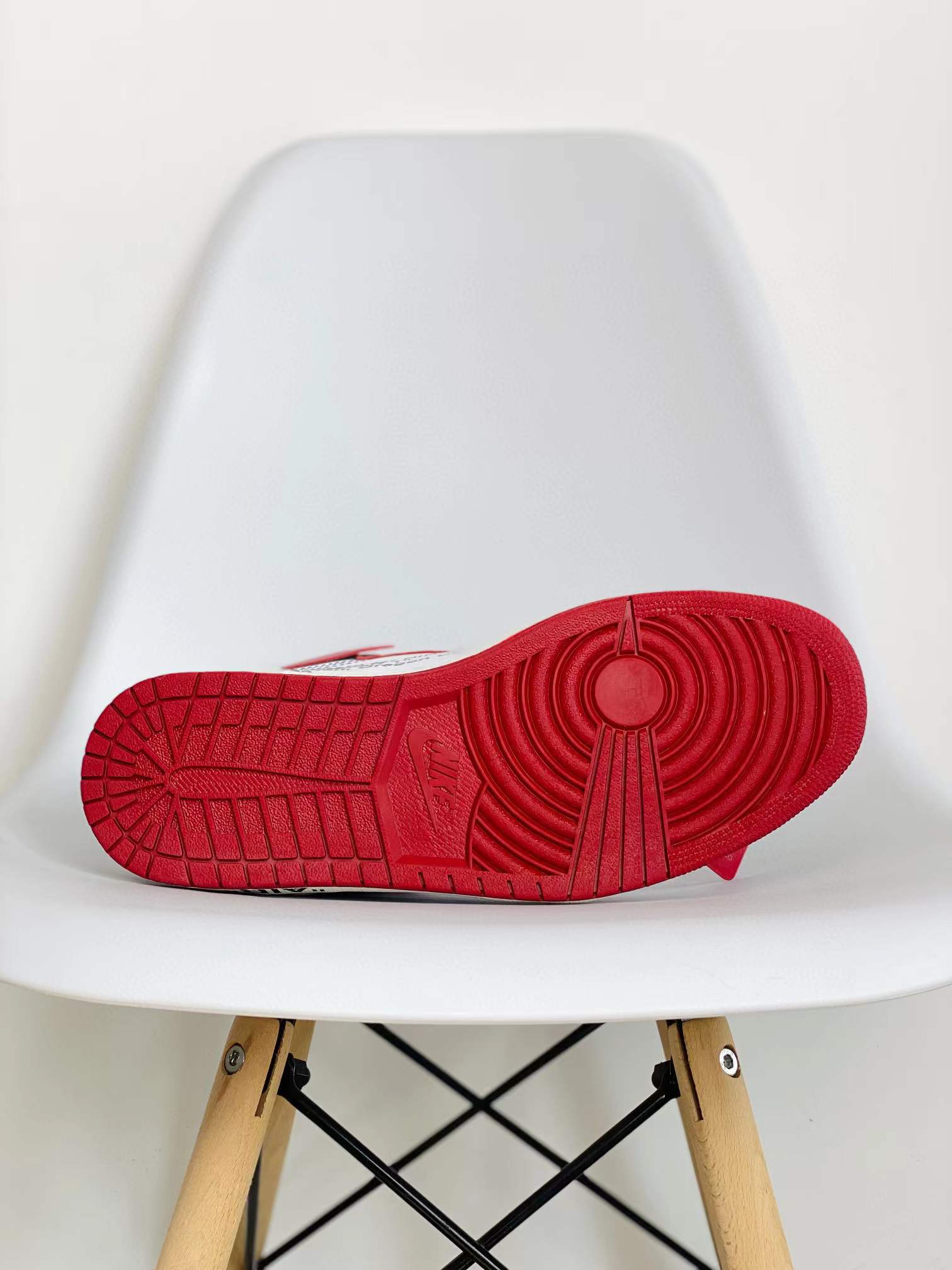 OFF-White Air Jordan 1 AJ1 Retro The Ten Chicago 芝加哥 白紅 聯名 篮球鞋 高筒 休闲鞋 男鞋 板鞋 AA3834-101