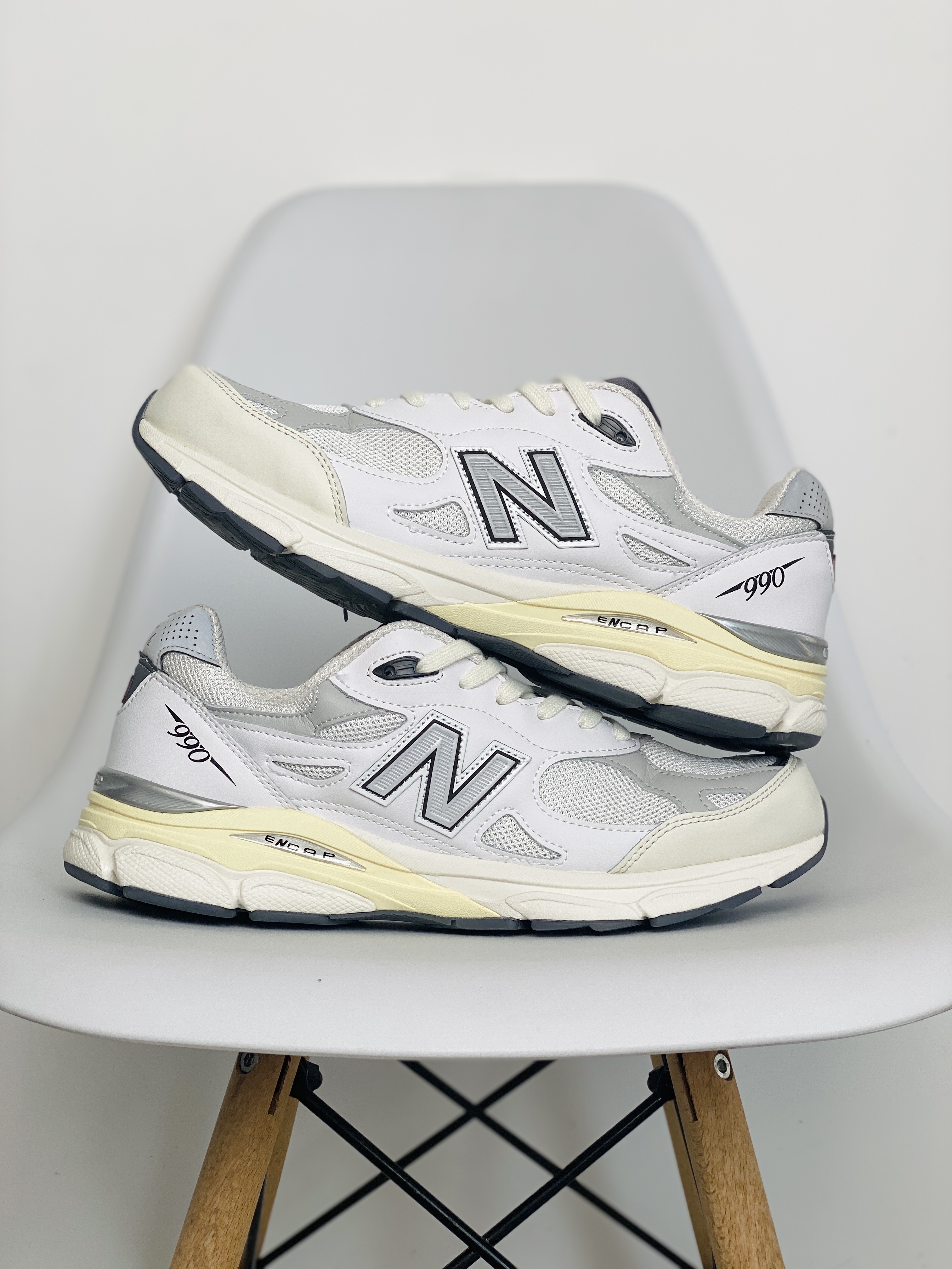 New Balance 990 V3 Teddy Made 白色 低筒 复古跑鞋 休闲鞋 板鞋 运动鞋 男鞋 女鞋 M990AL3