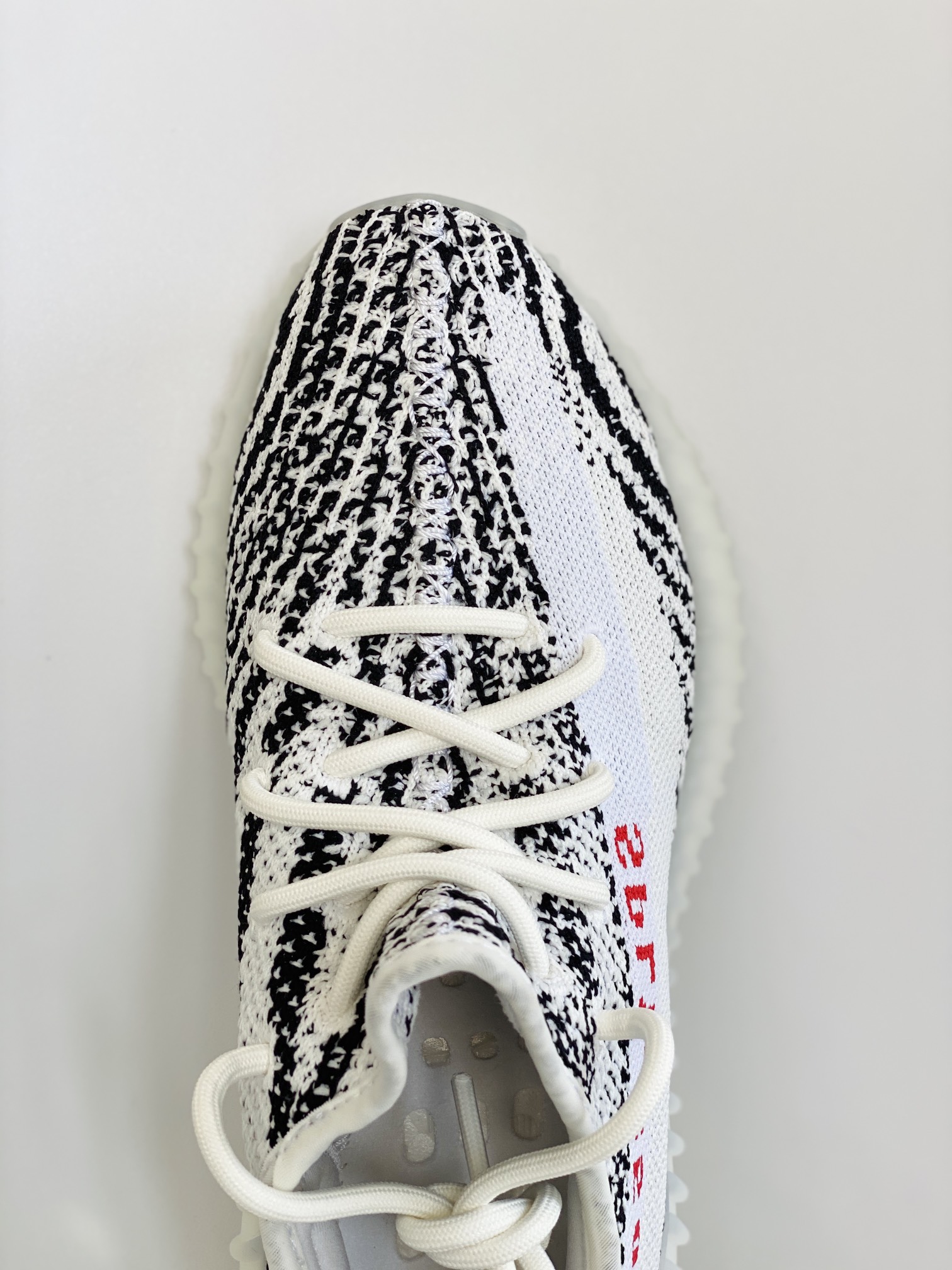 adidas originals Yeezy Boost 350 V2 Zebra 白斑馬  低筒 休闲鞋 运动鞋 男鞋 女鞋 CP9654