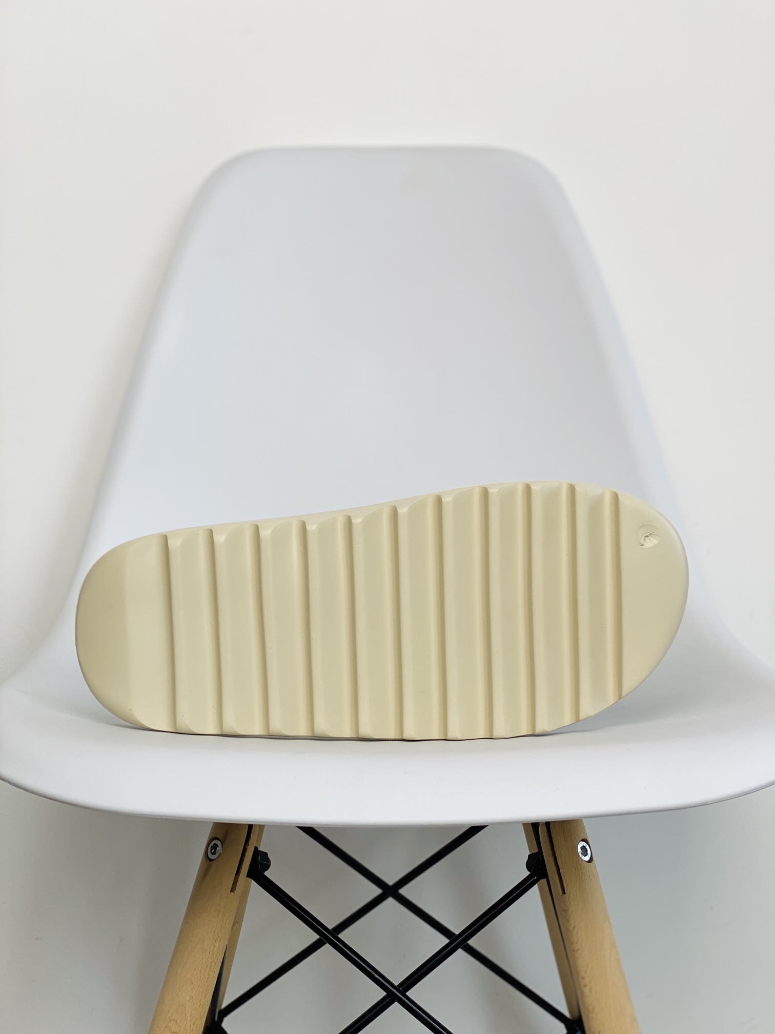 originals Yeezy Slide Pure 骨白 室外 室内拖鞋 沙滩鞋 男鞋 女鞋 FW6345