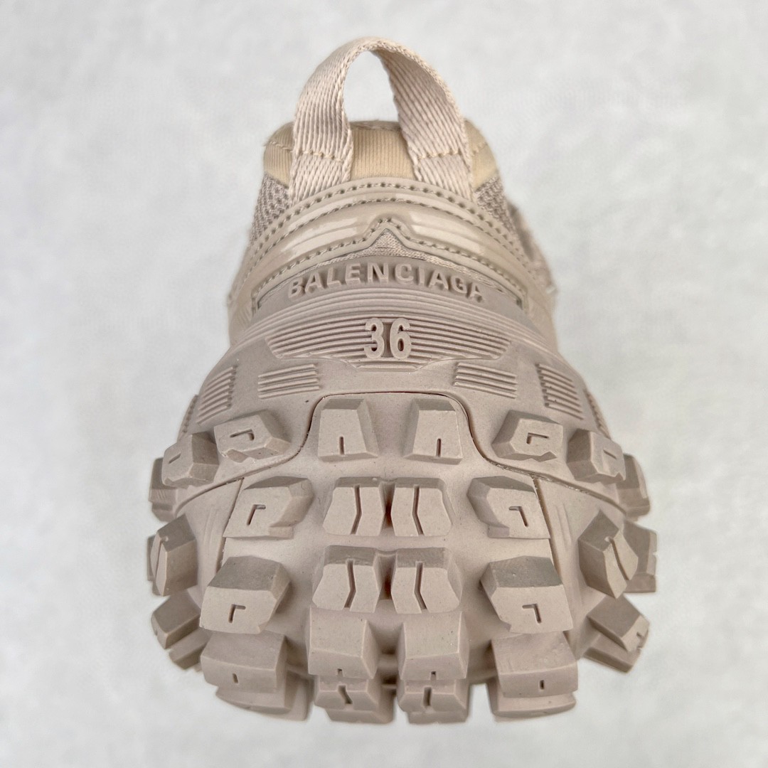 Balenciaga 巴黎世家 Defender 棕色 尼龍輪胎鞋 老爹鞋 男鞋 女鞋