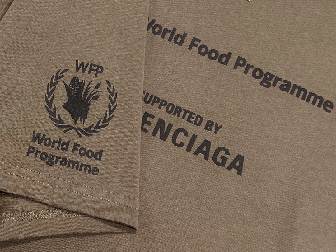 Balenciaga 巴黎世家 WFP 二代联名款 Logo字母印花圆领短袖 黑色 T 恤 圆领 夏季 男女同款