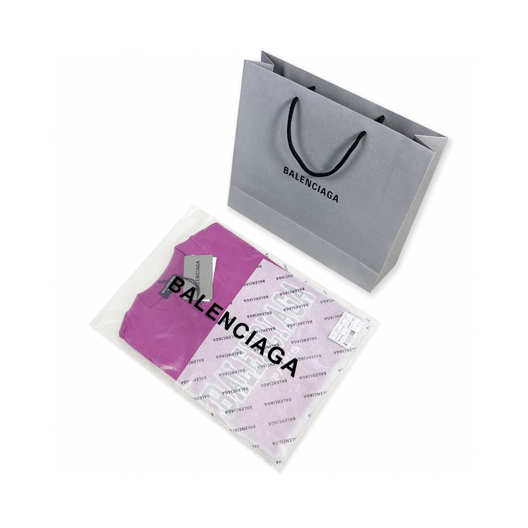 Balenciaga 巴黎世家 胸前刺绣字母Logo短袖 玫红色 T 恤 圆领 夏季 男女同款