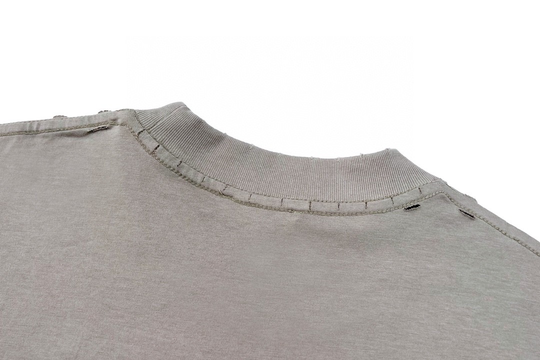 Balenciaga 巴黎世家 马赛克模糊 Logo BB字母破洞短袖 火山灰色 T 恤 圆领 夏季 男女同款