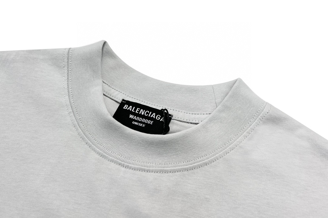 Balenciaga 巴黎世家 双B字母刺绣logo 蝙蝠侠 做旧水洗短袖 银灰白 T 恤 圆领 夏季 男女同款