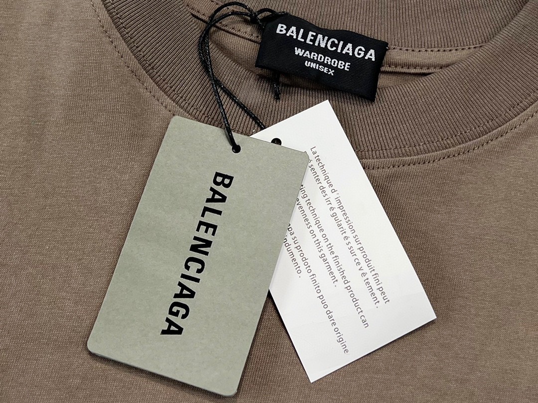 Balenciaga 巴黎世家 可乐波浪字母logo 刺绣图案 短袖 棕色 T 恤 圆领 夏季 男女同款