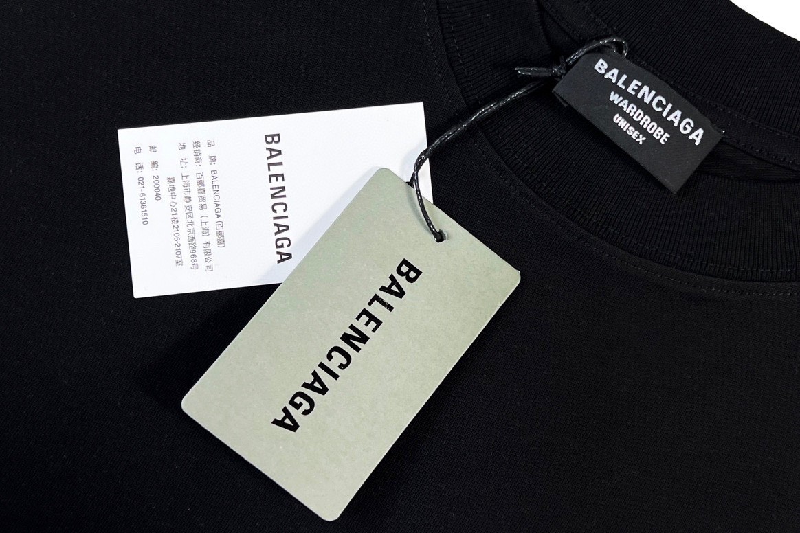 Balenciaga 巴黎世家 可乐波浪字母logo 刺绣图案 短袖 黑色 T 恤 圆领 夏季 男女同款