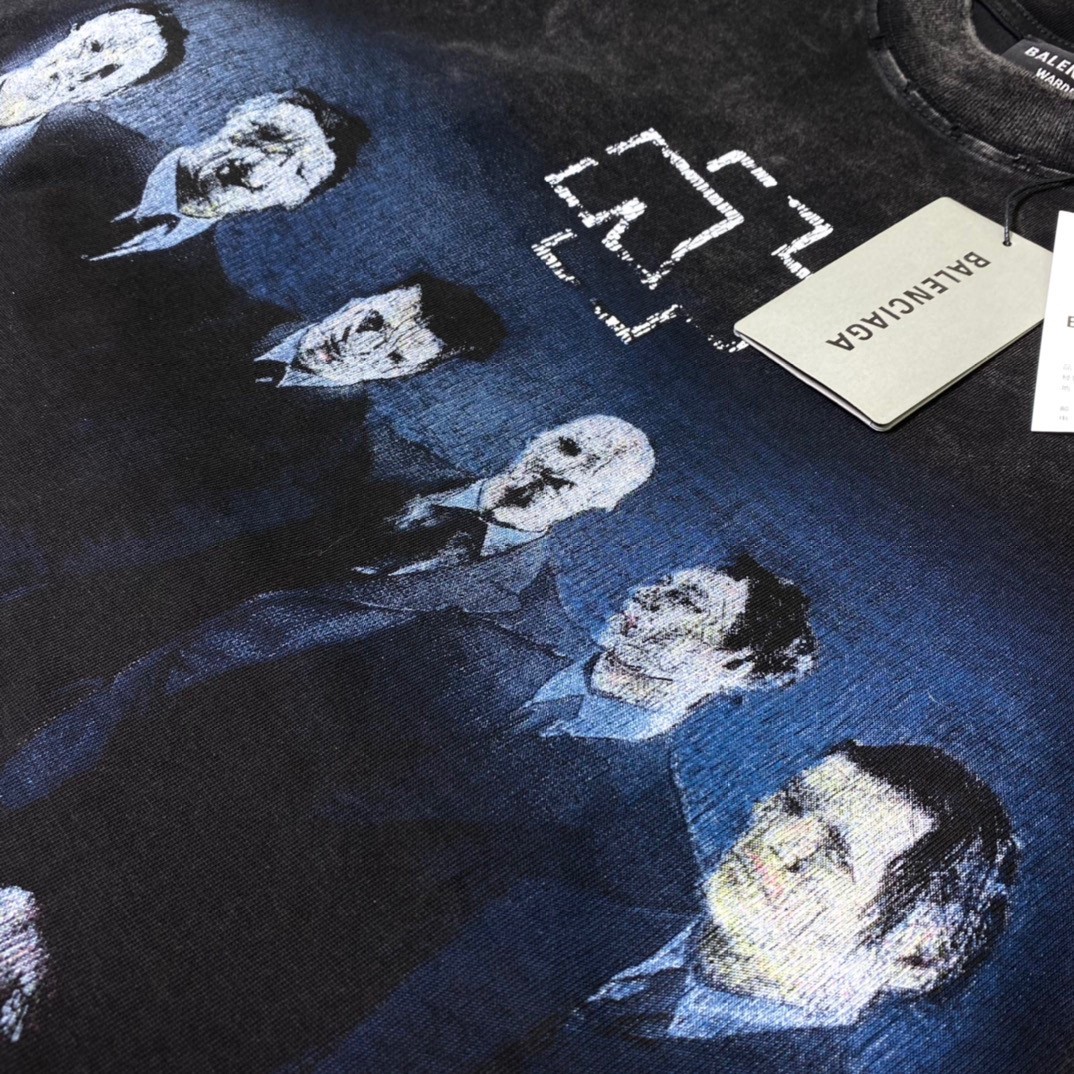 Balenciaga 巴黎世家 闪电字母Metallica摇滚乐队系列 泼墨水洗 破坏撕裂纹印花破洞短袖T恤【全新天花板级别】 圆领 短袖 