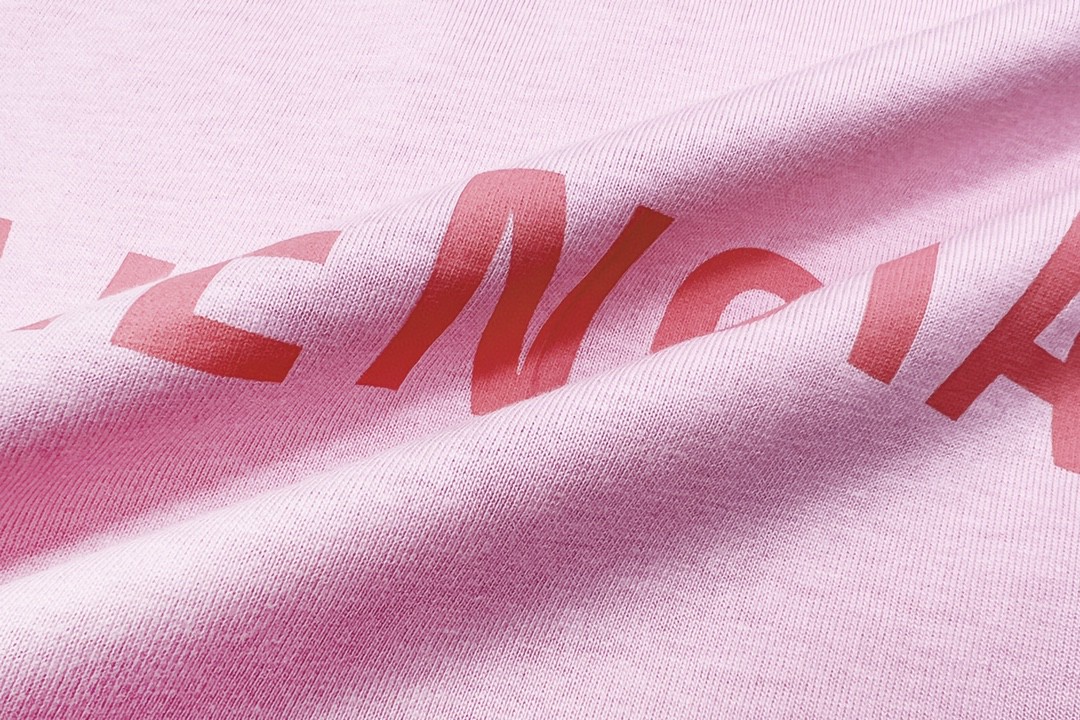 Balenciaga 巴黎世家 闪电字母Metallica摇滚乐队系列 泼墨水洗 破坏撕裂纹印花破洞短袖T恤【全新天花板级别】 圆领 短袖 