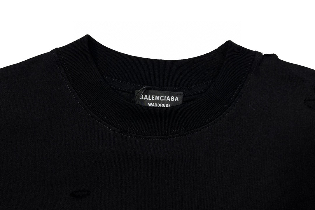 Balenciaga 巴黎世家 字母印花图案破洞圆领 短袖 黑色 T 恤 圆领 夏季 男女同款