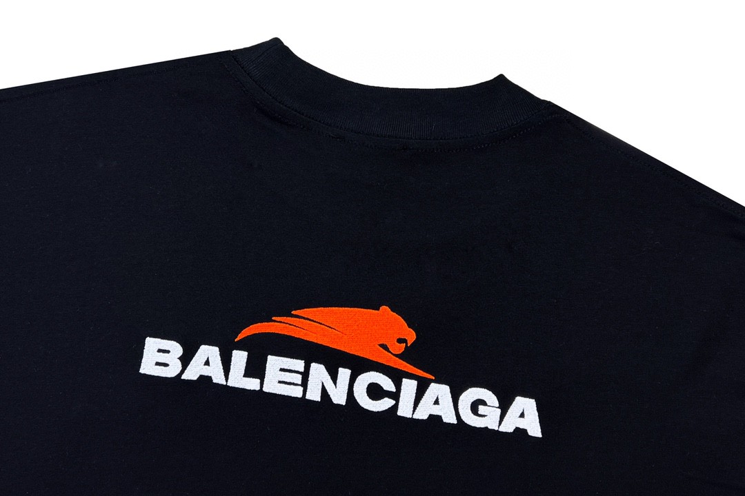 Balenciaga 巴黎世家 Political Campaign Large Fit Logo 刺绣图案 字母logo 短袖 白色 T 