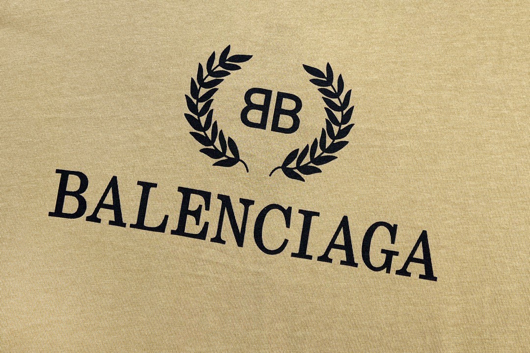 Balenciaga 巴黎世家 麦穗徽标 字母logo 短袖 卡其色 T 恤 圆领 夏季 男女同款