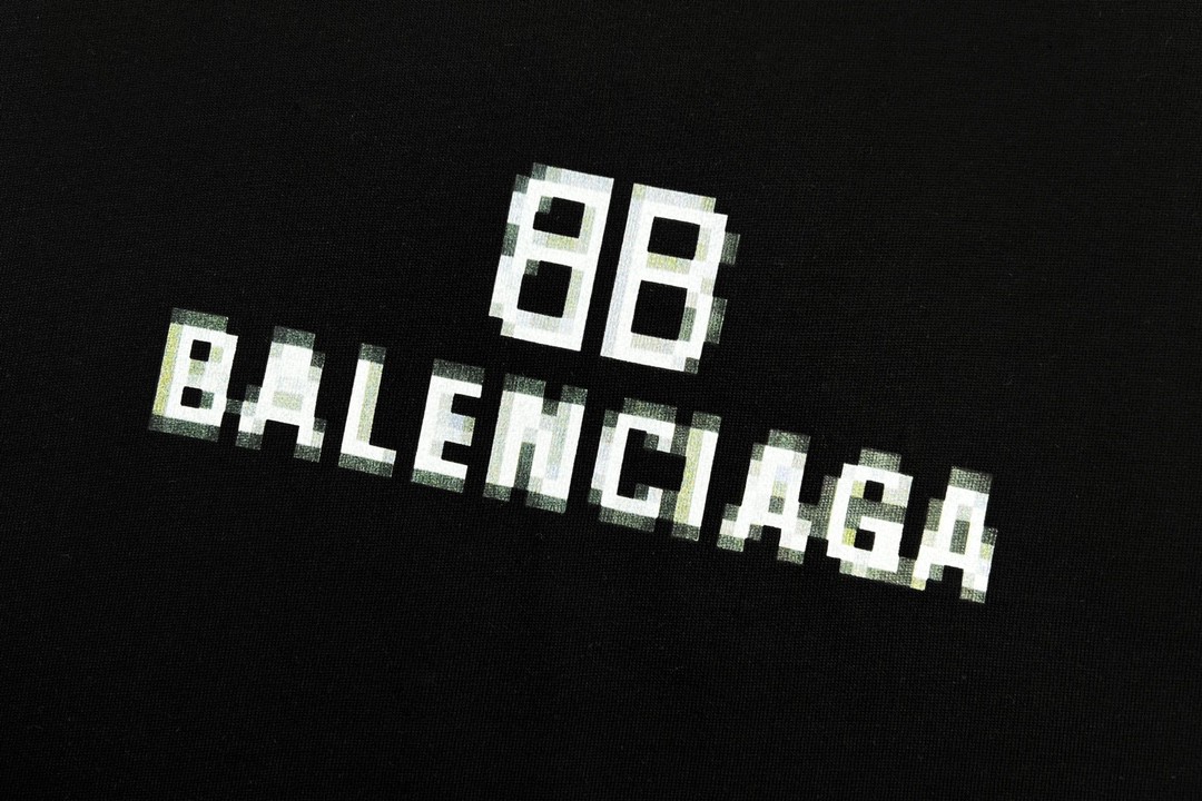 Balenciaga FW21马赛克模糊 Logo BB 字母 短袖 黑色 T 恤 圆领 夏季 男女同款 612966TKVI71070